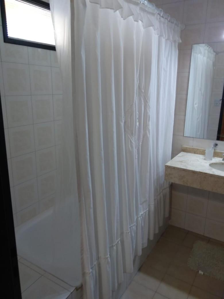Hermosa Casa Cerca de Todo