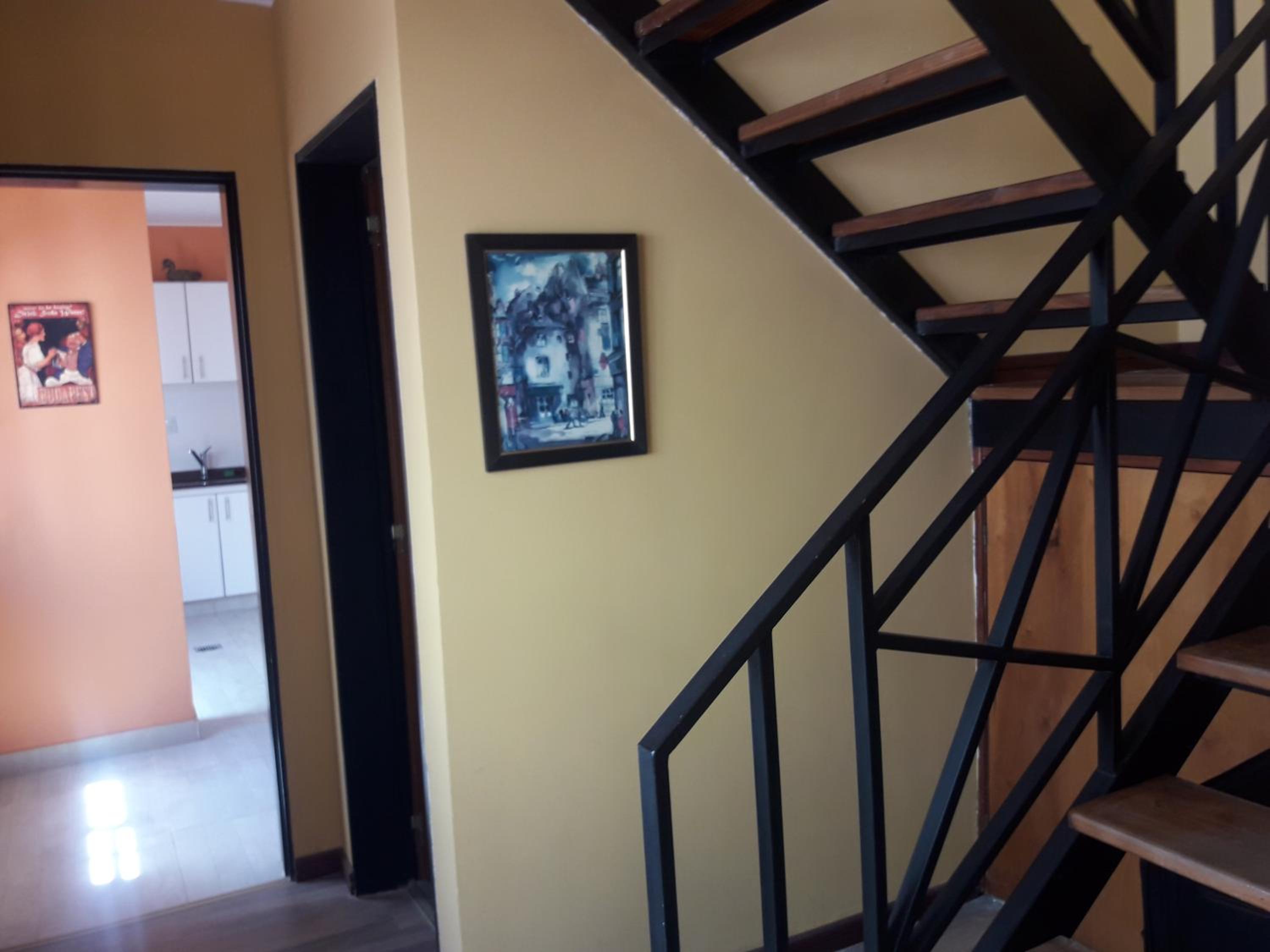 Hermosa Casa Cerca de Todo