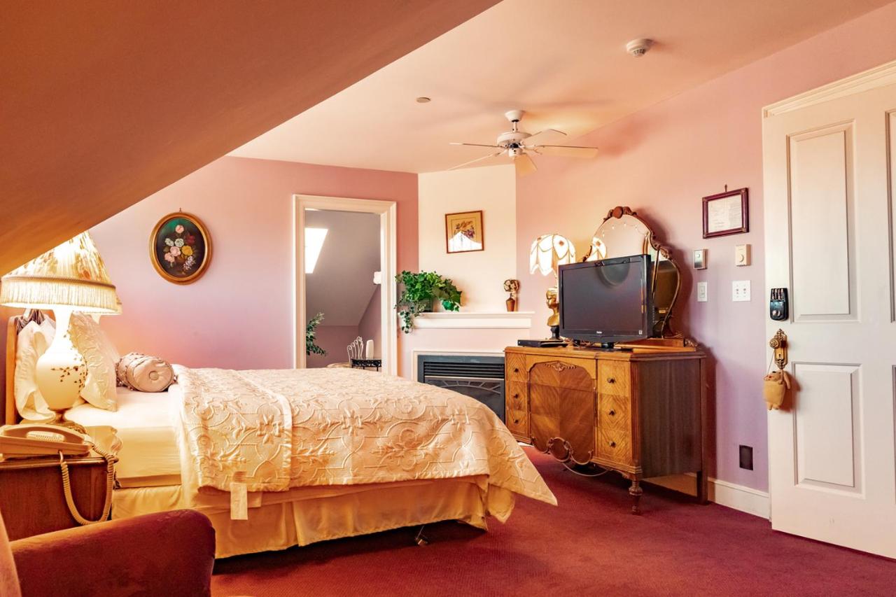 Amethyst Inn, photo 22