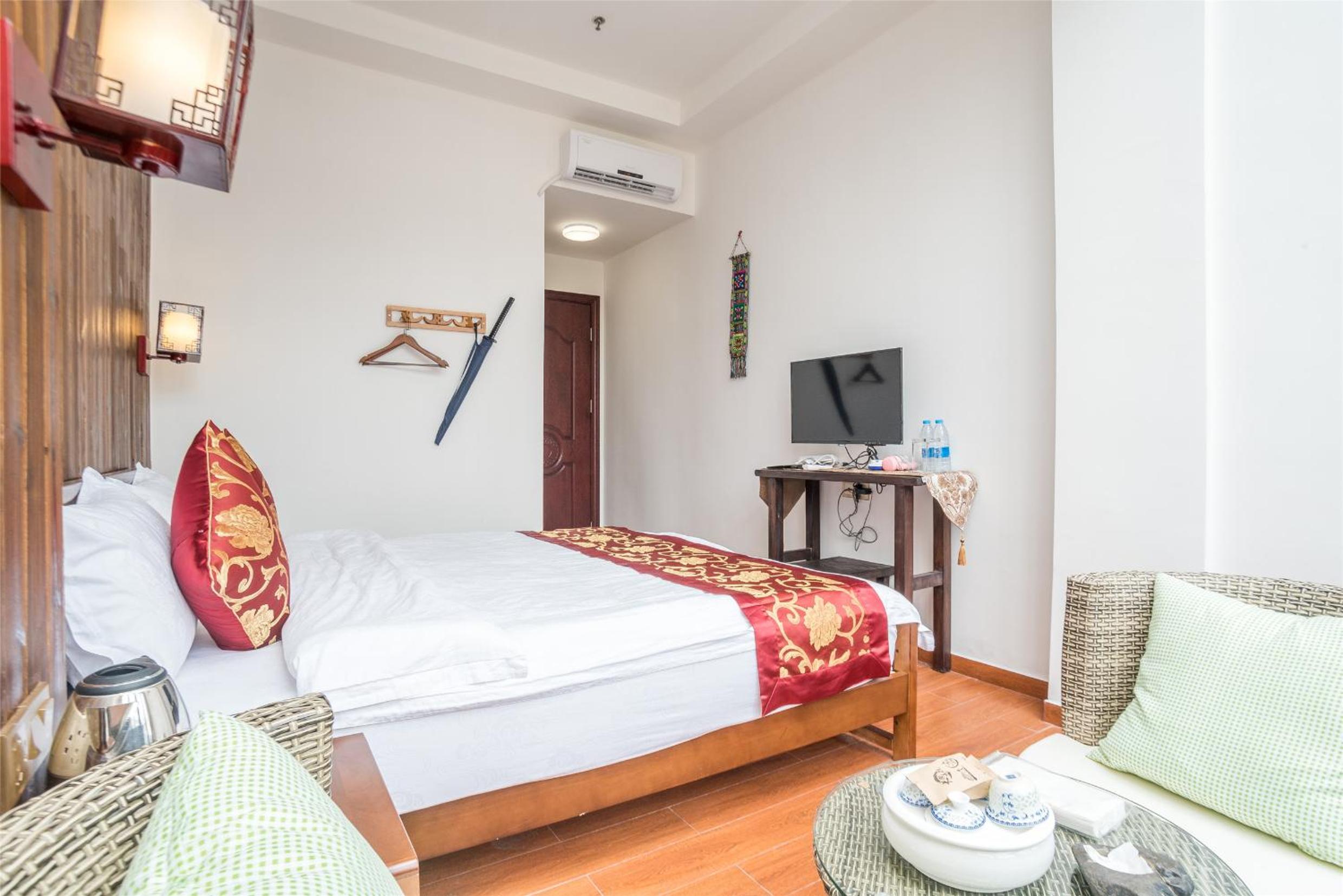 Chaozhou Hello Inn