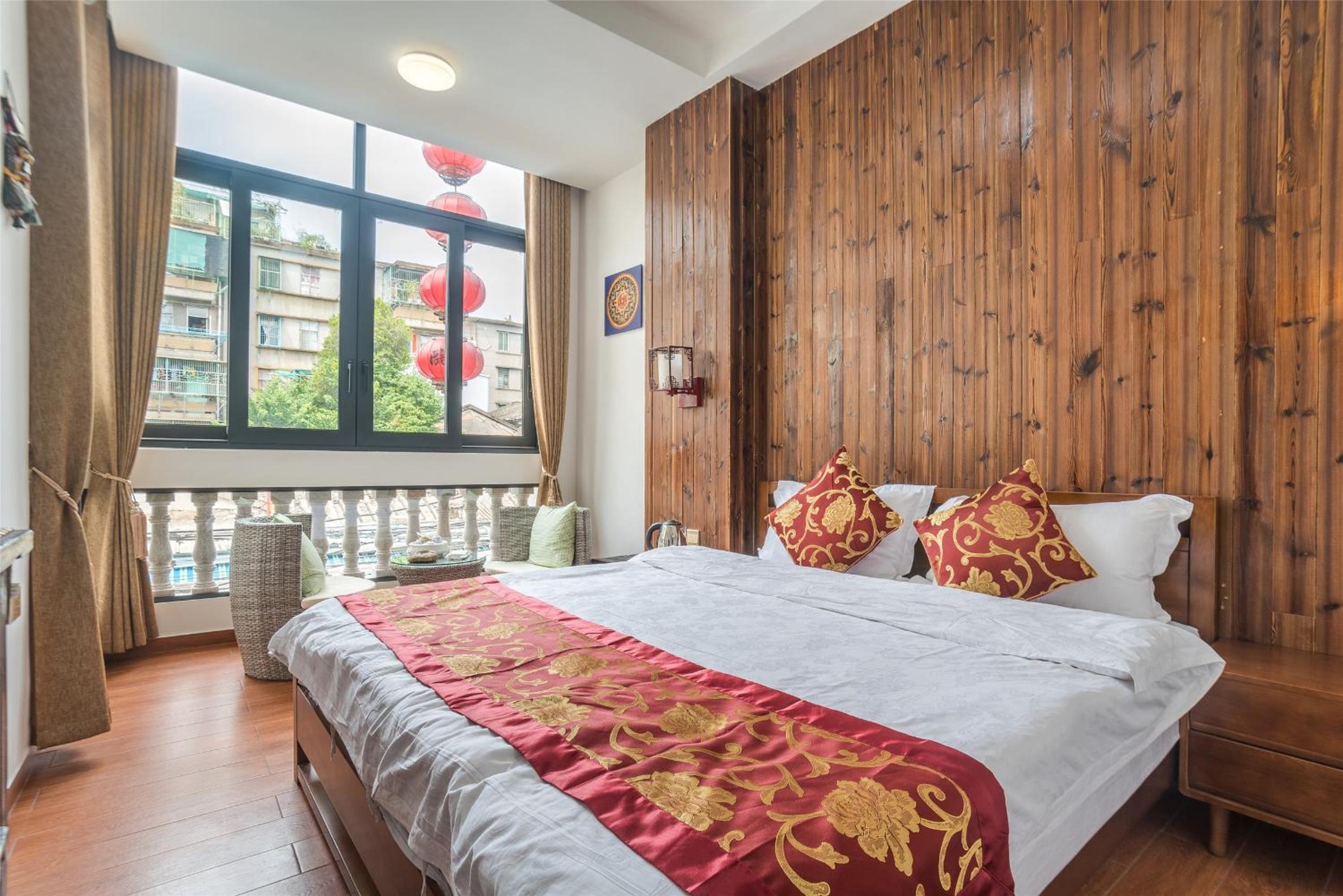 Chaozhou Hello Inn