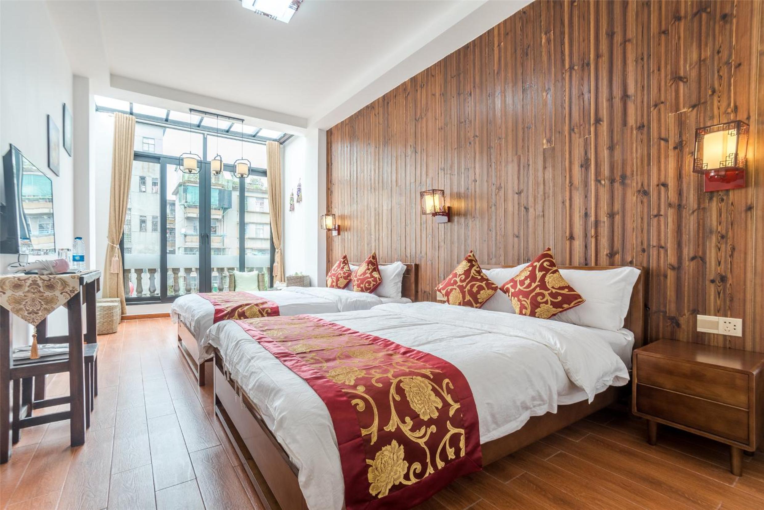 Chaozhou Hello Inn