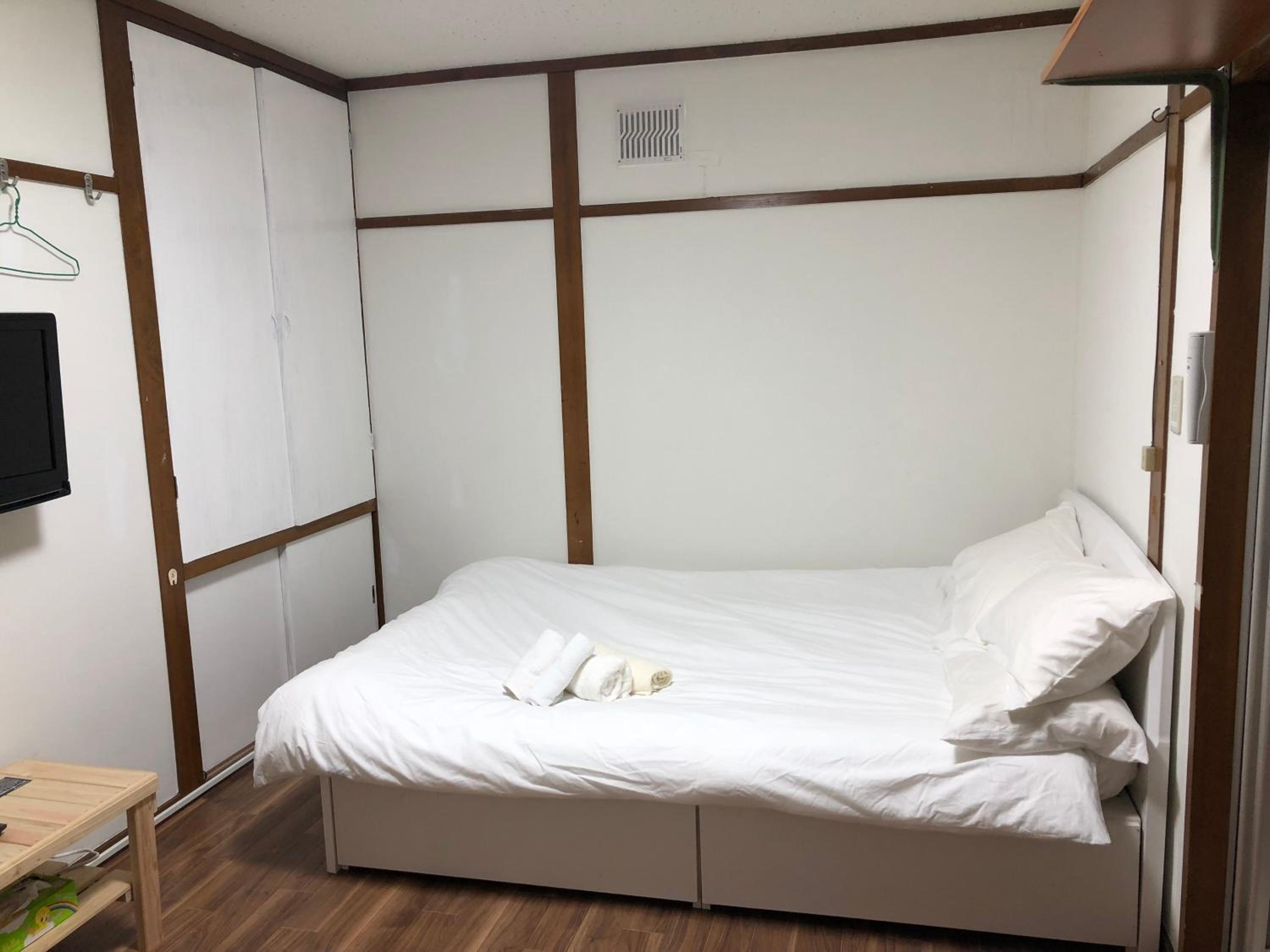 Happy Apartment
