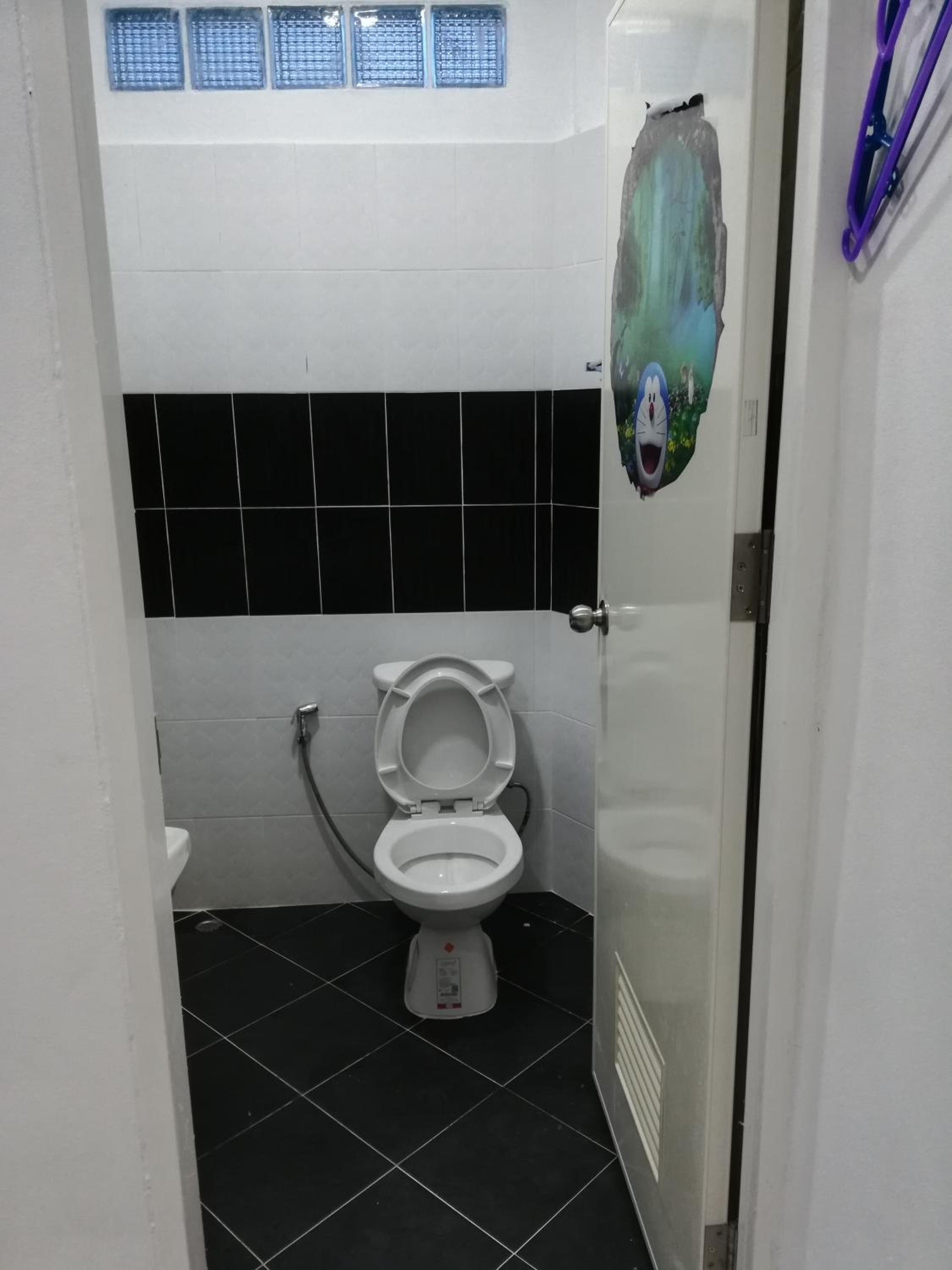 Photo 9