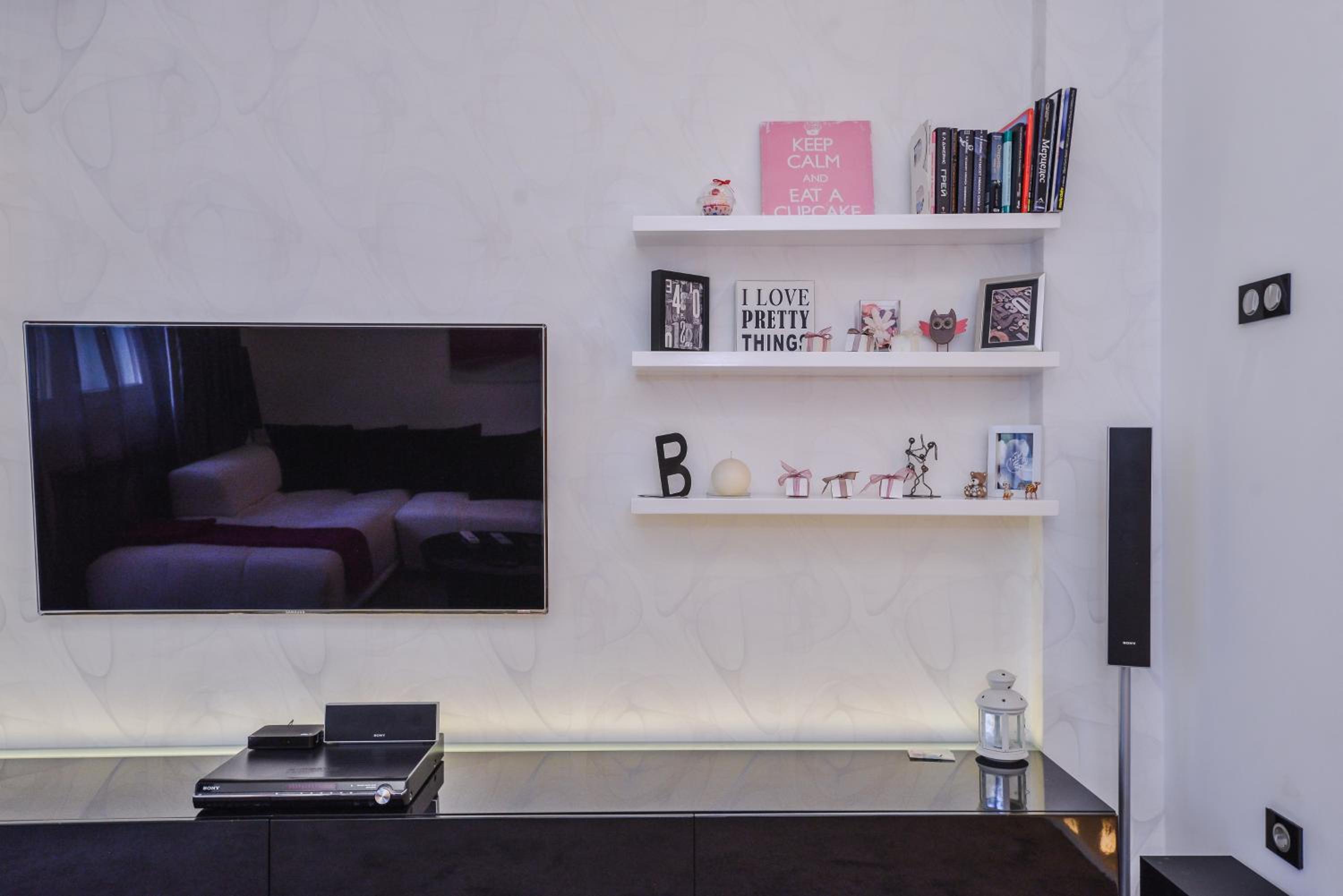 Extravaganzzo - Super Central One Bedroom Modern Apartment by Flat Mаnager
