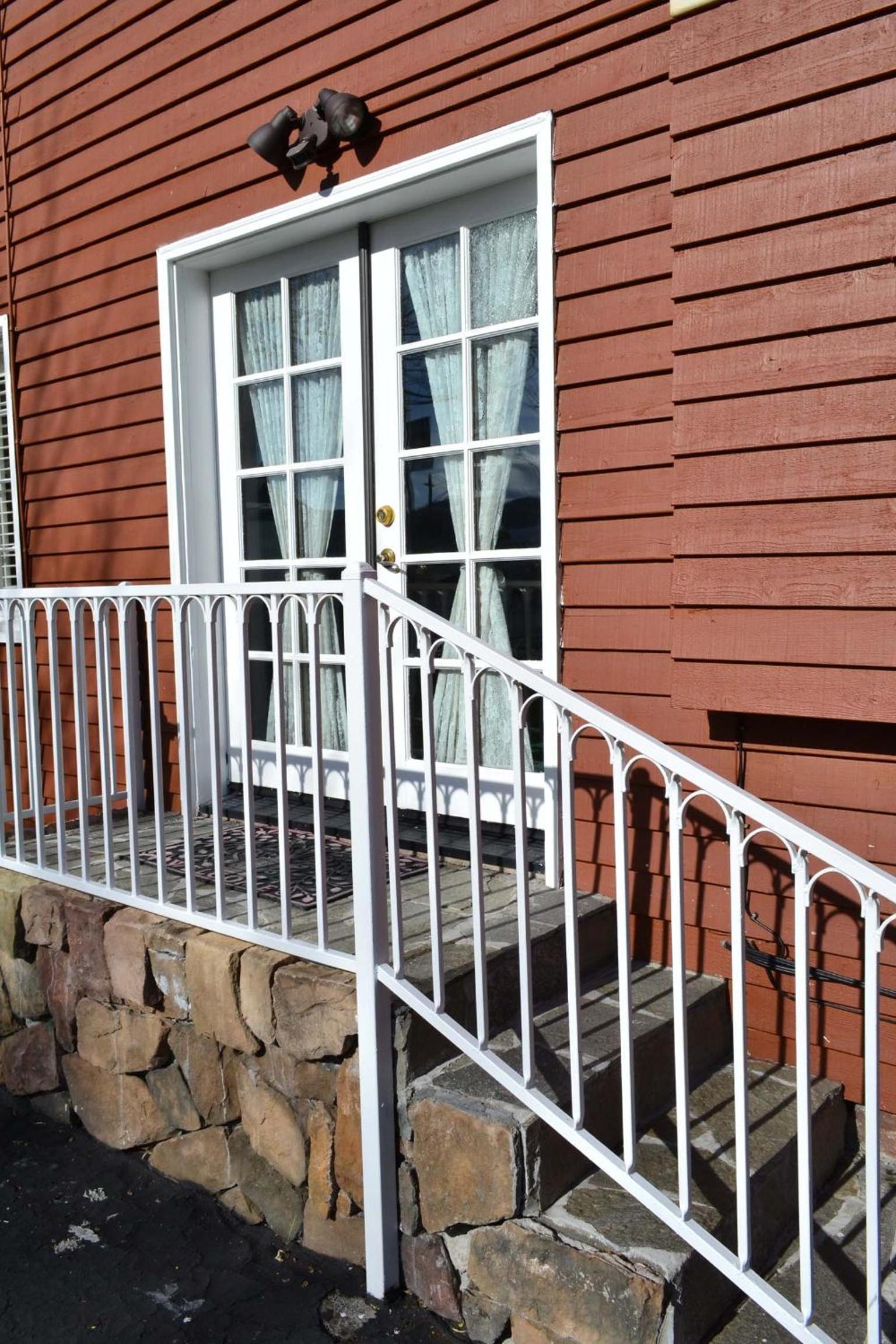 Silver Maple Inn