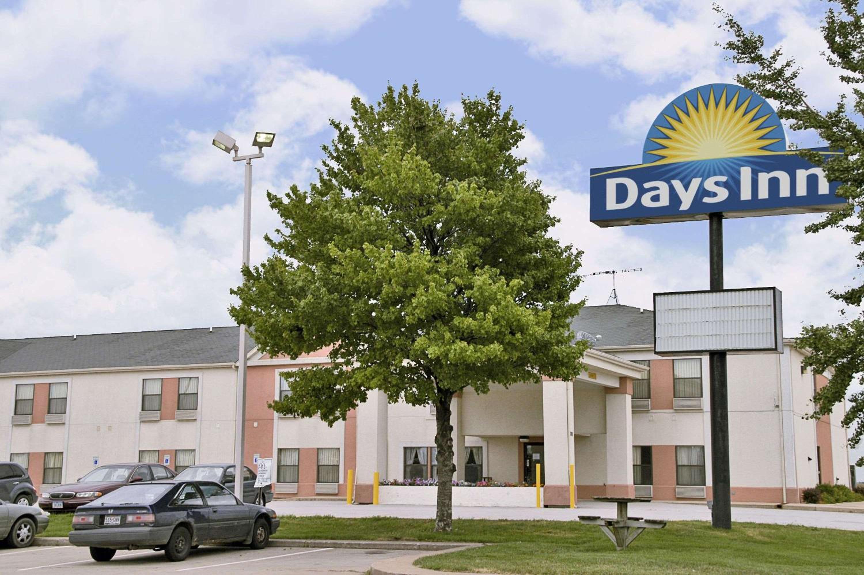 Hotel Days Inn by Wyndham Walcott Davenport