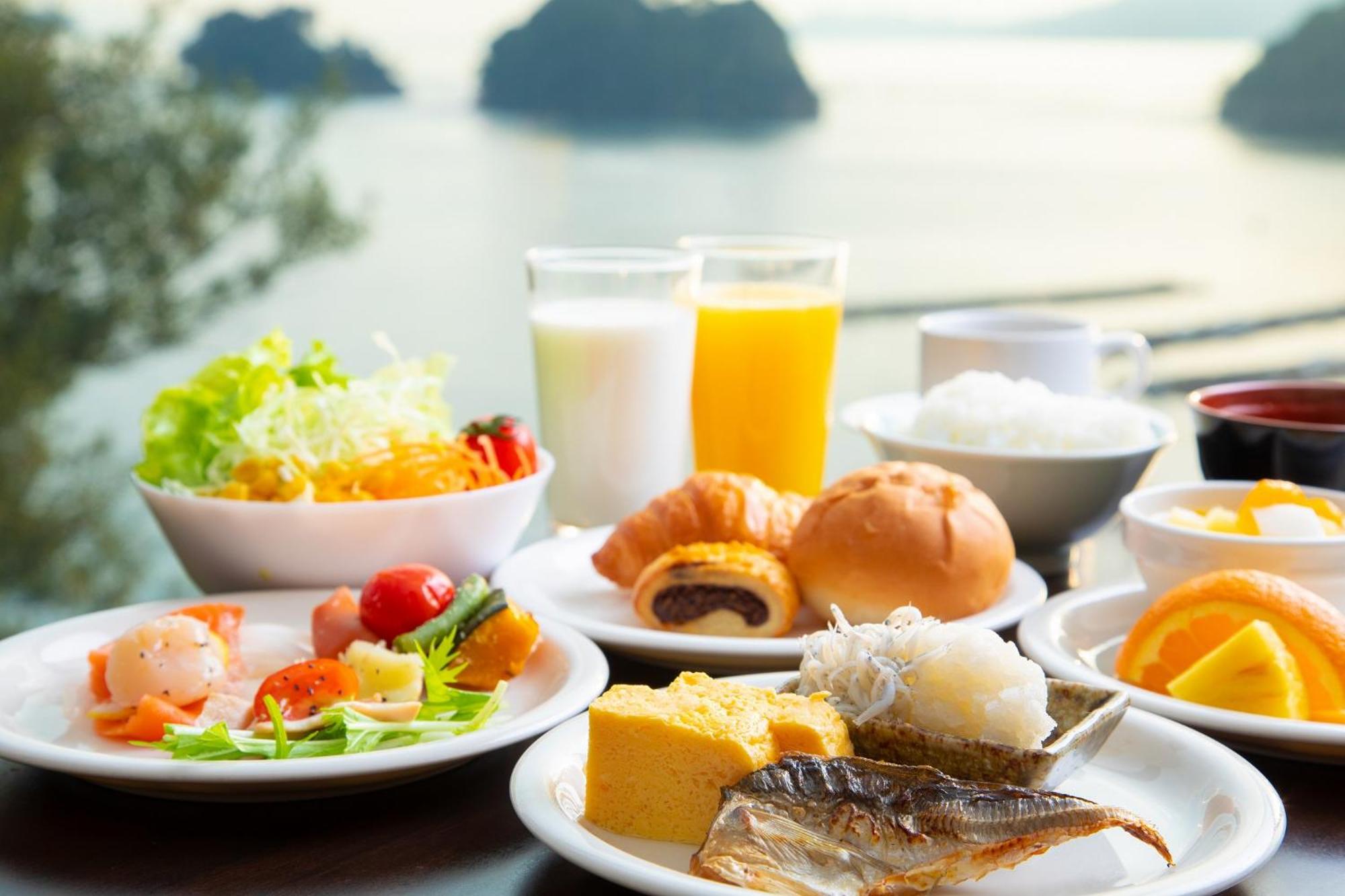 Toba Grand Hotel