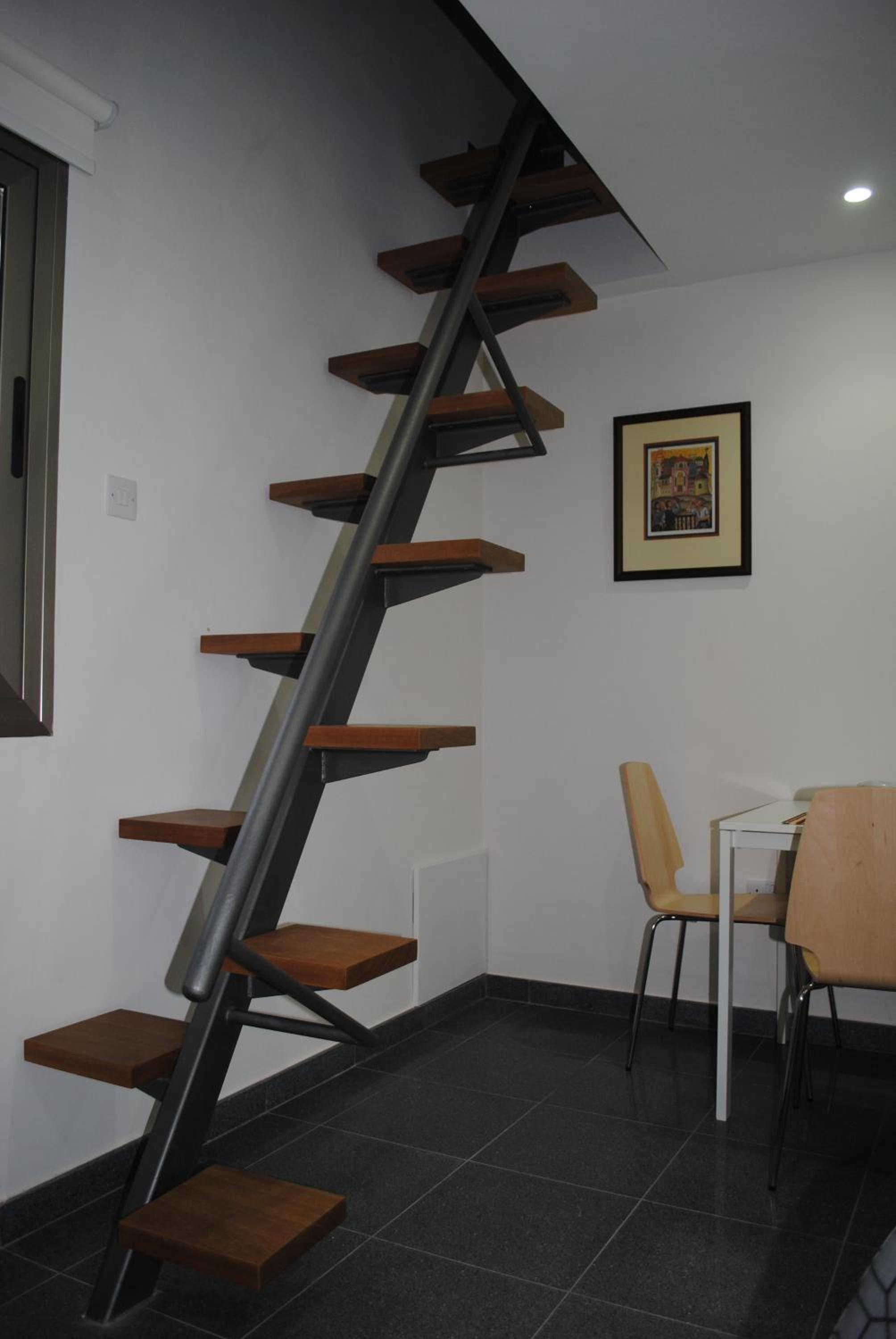 Photo 32
