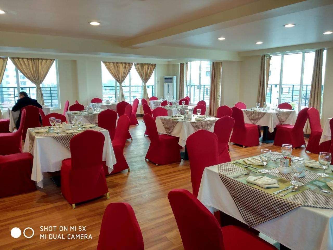 Silver Green Hotel