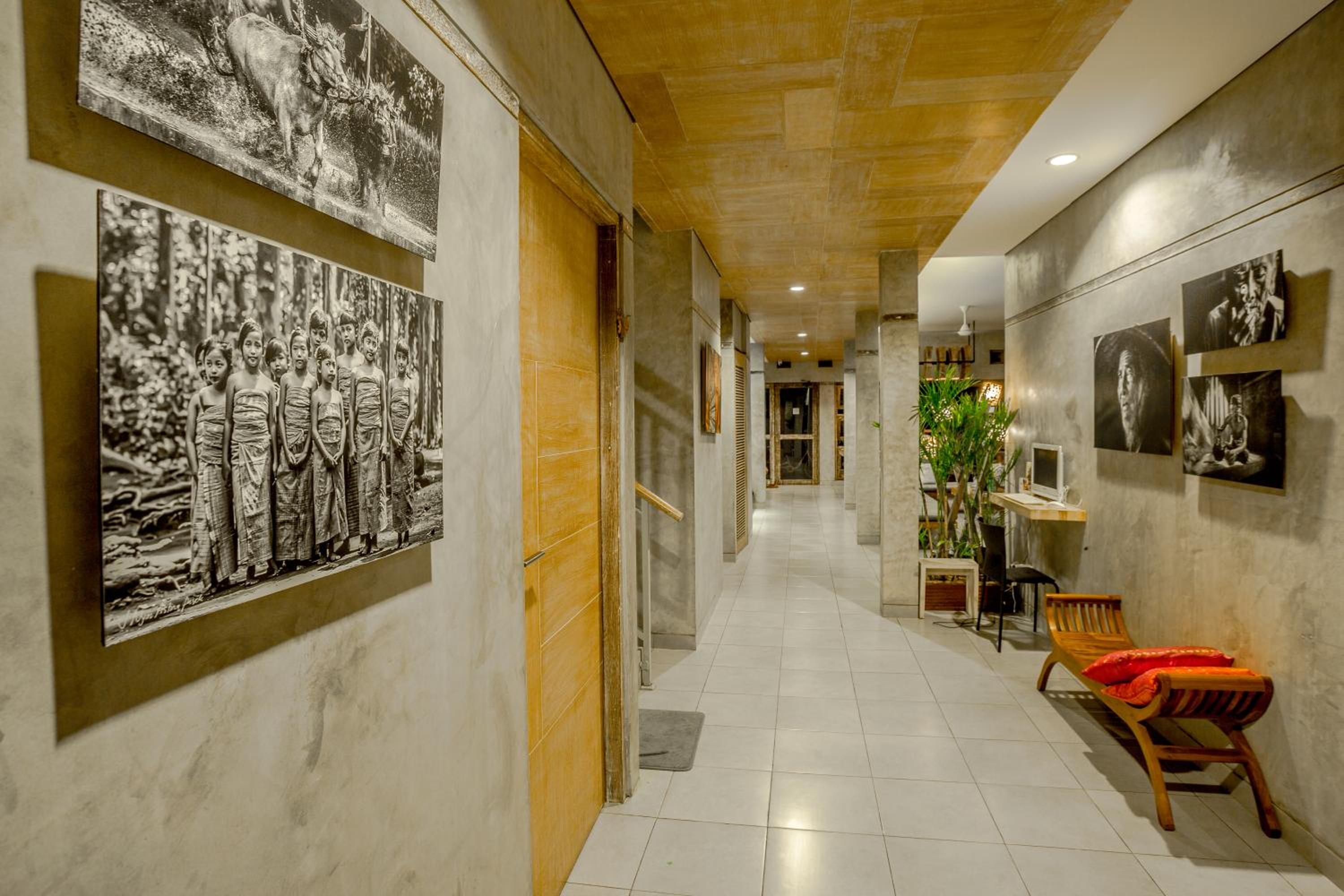 Lokal Bali Hostel