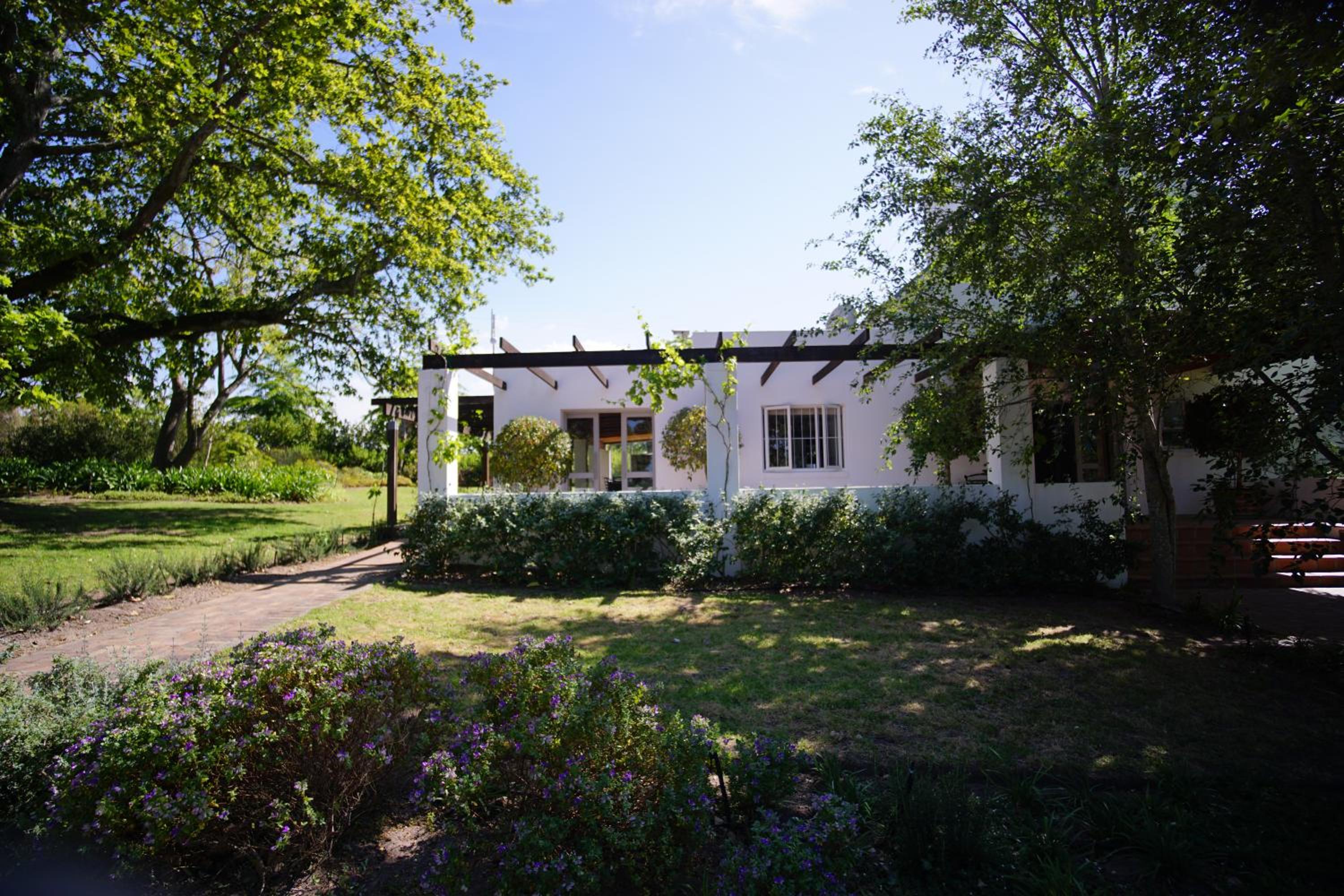 Klein Welmoed Luxury Guest House