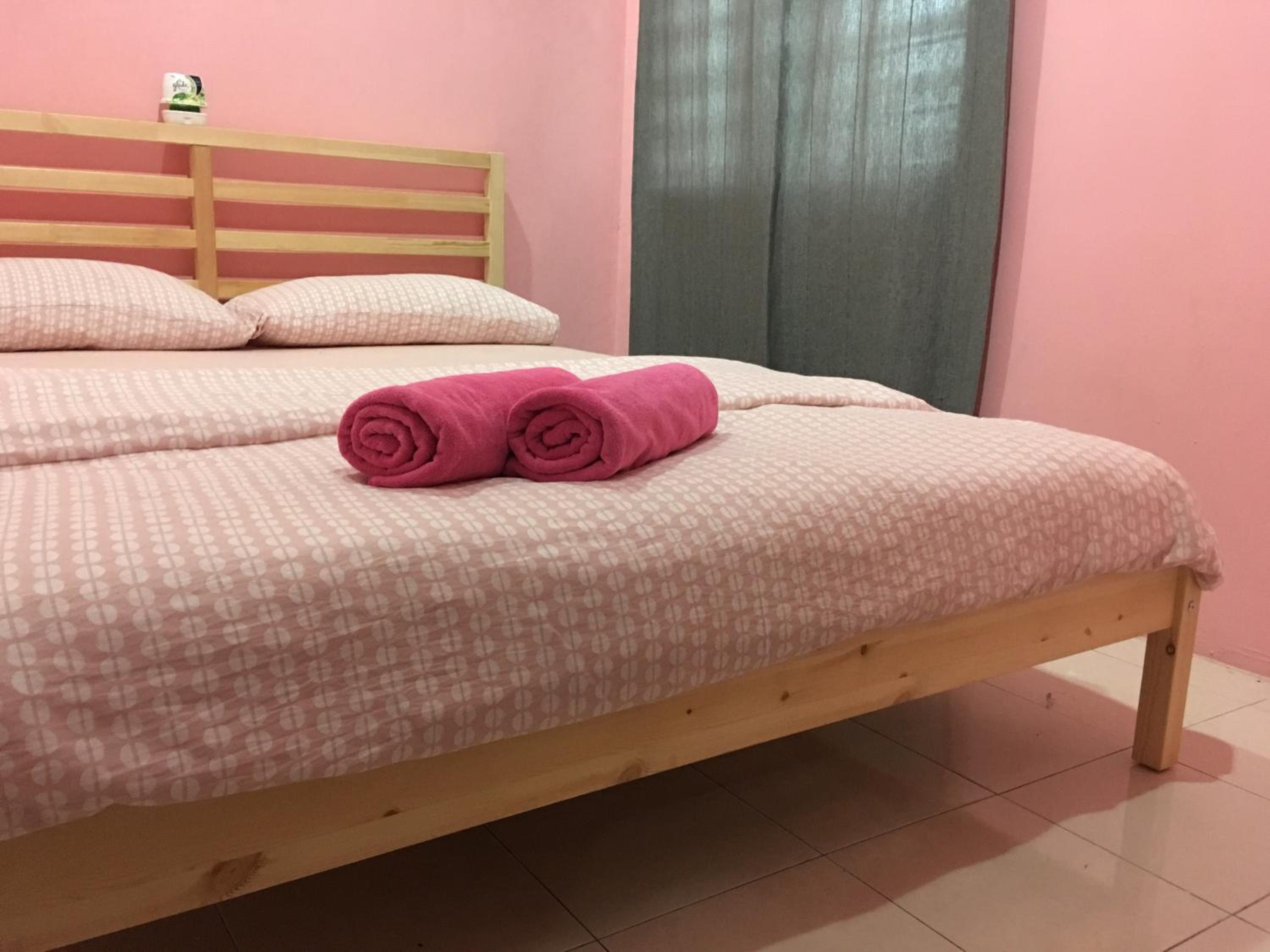 TheAtbas Homestay 18 in Seri Iskandar Perak 3 Bedroom photo 4