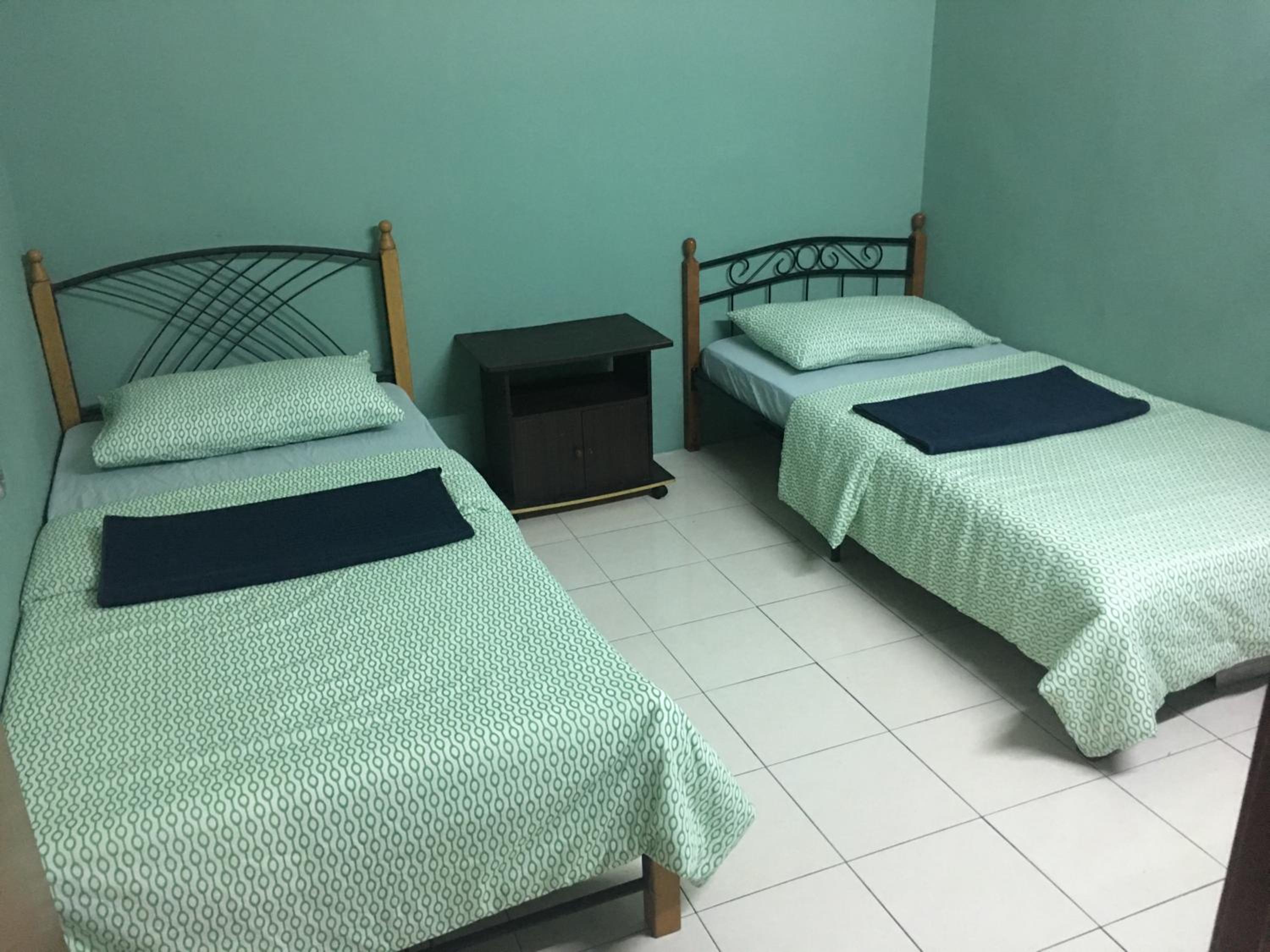 TheAtbas Homestay 18 in Seri Iskandar Perak 3 Bedroom photo 2