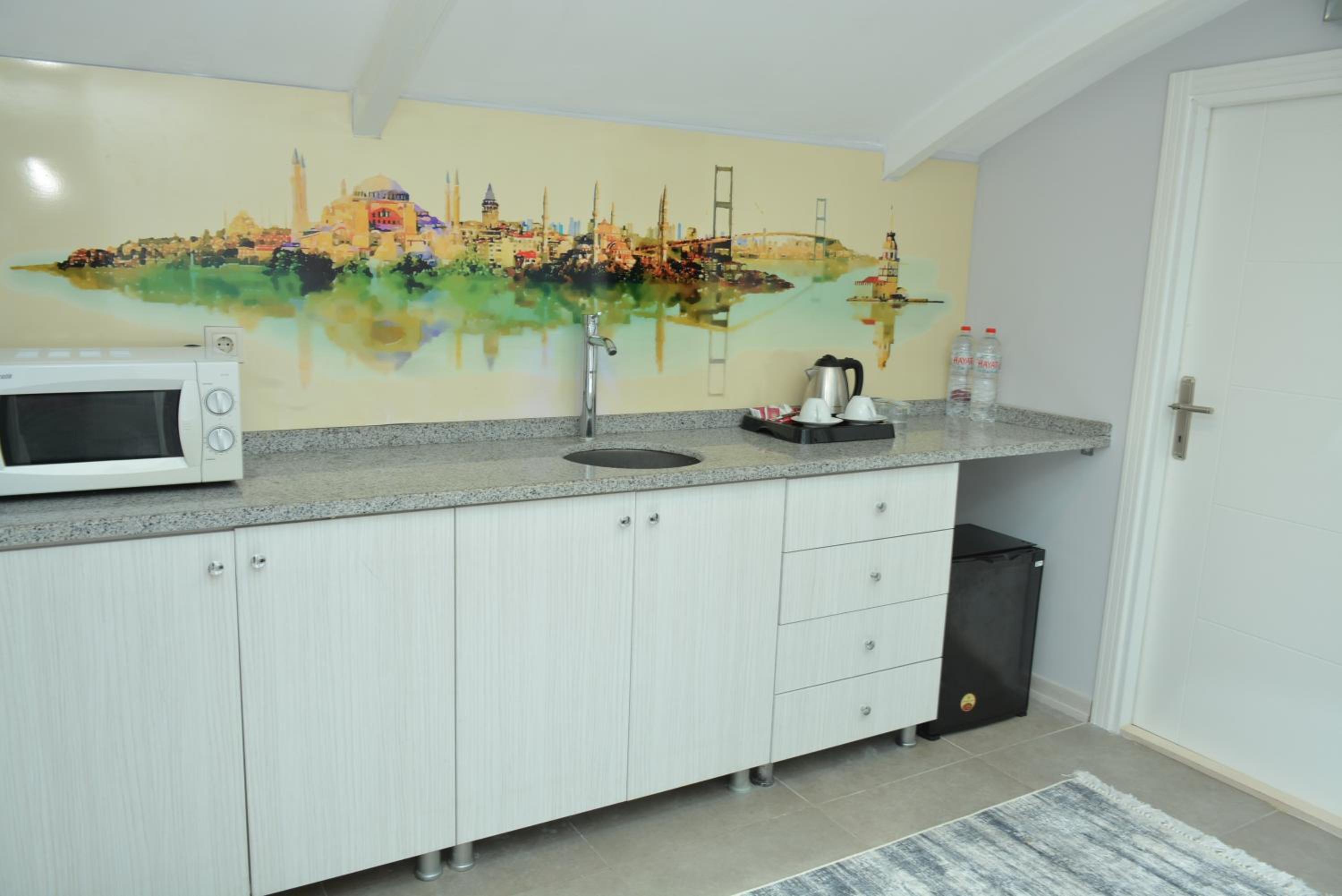 Nar Sarayı - Image 14