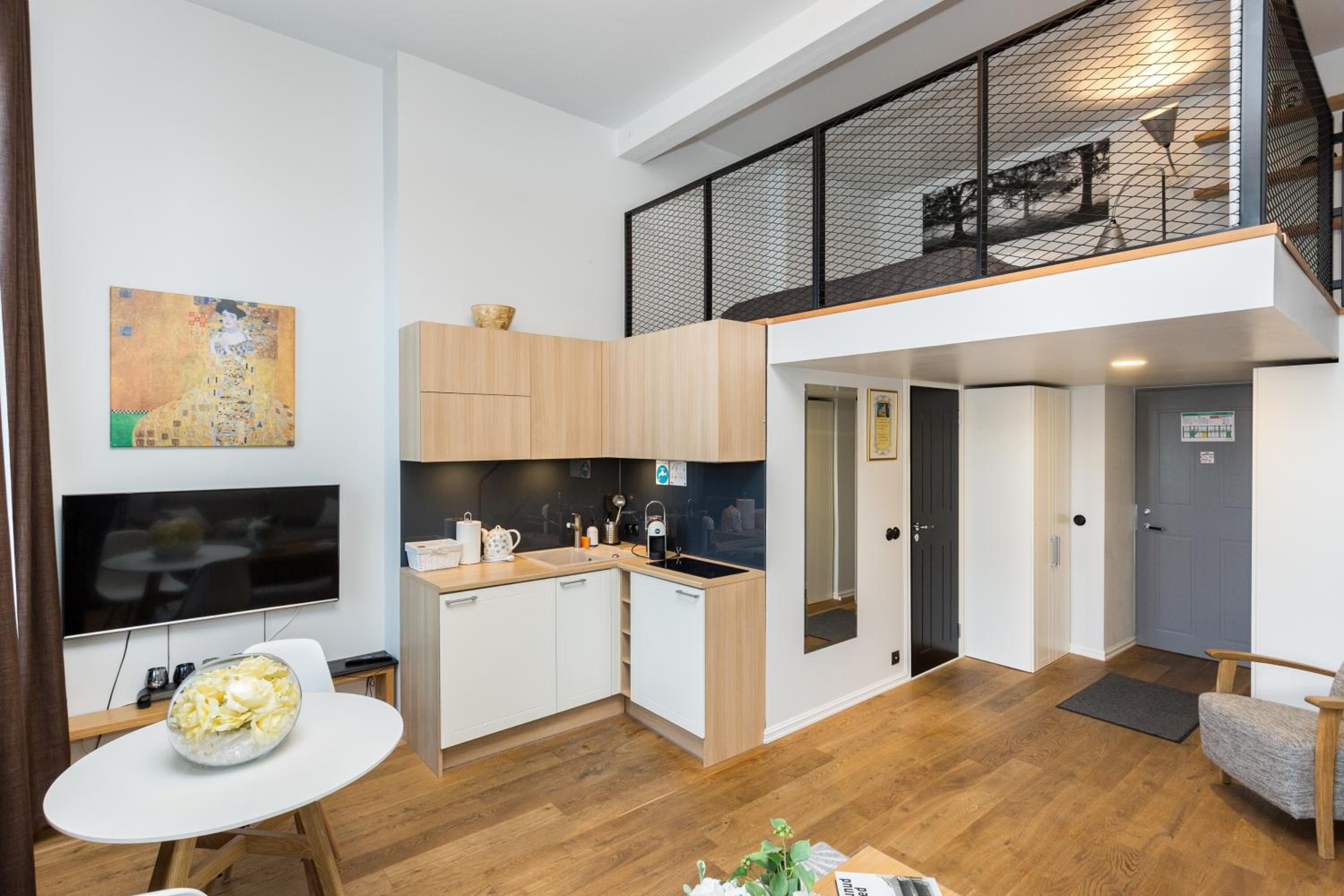 Angleterre Apartments