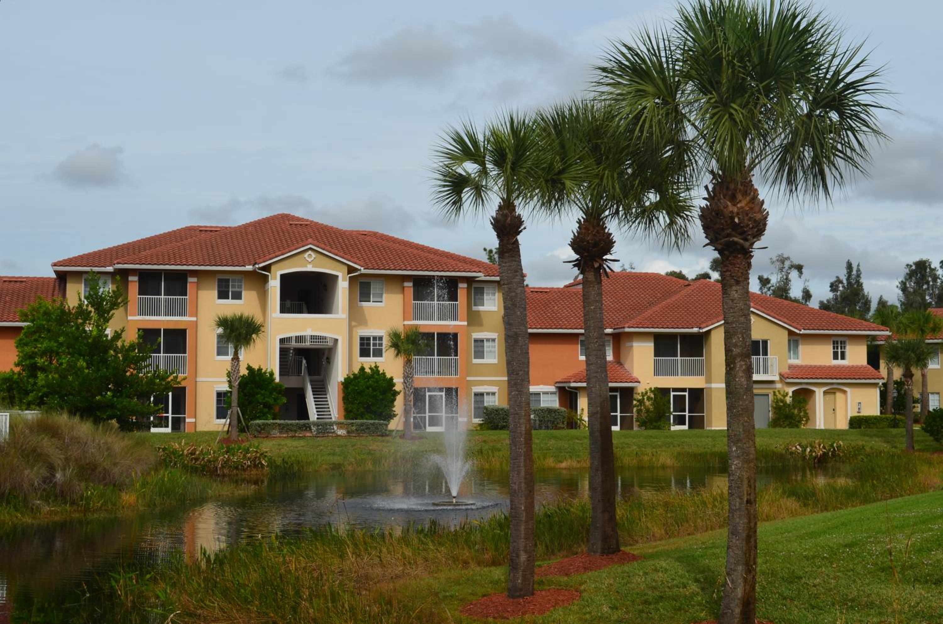 Fort Myers Luxury Vacation Condo