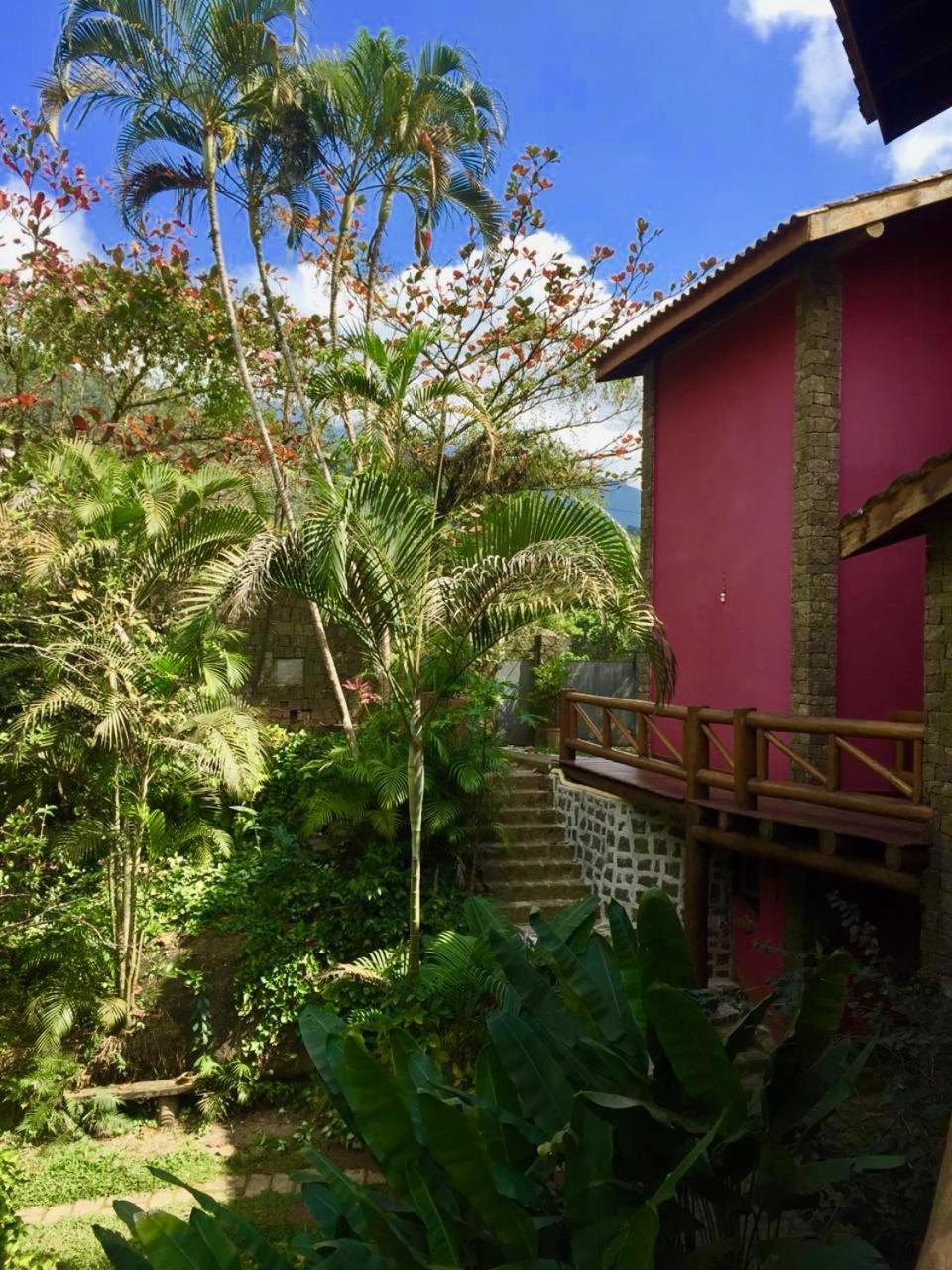 Villa Cachoeira da Rocha