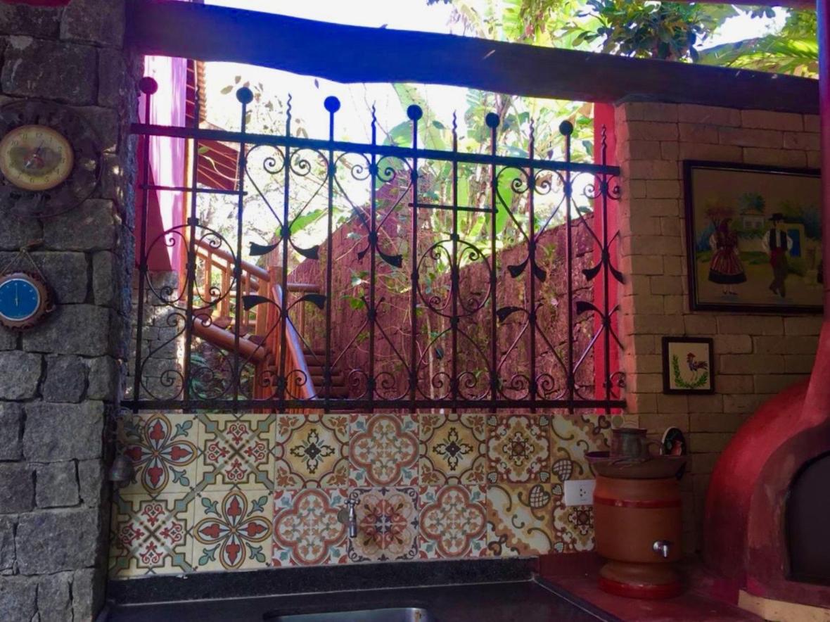 Villa Cachoeira da Rocha