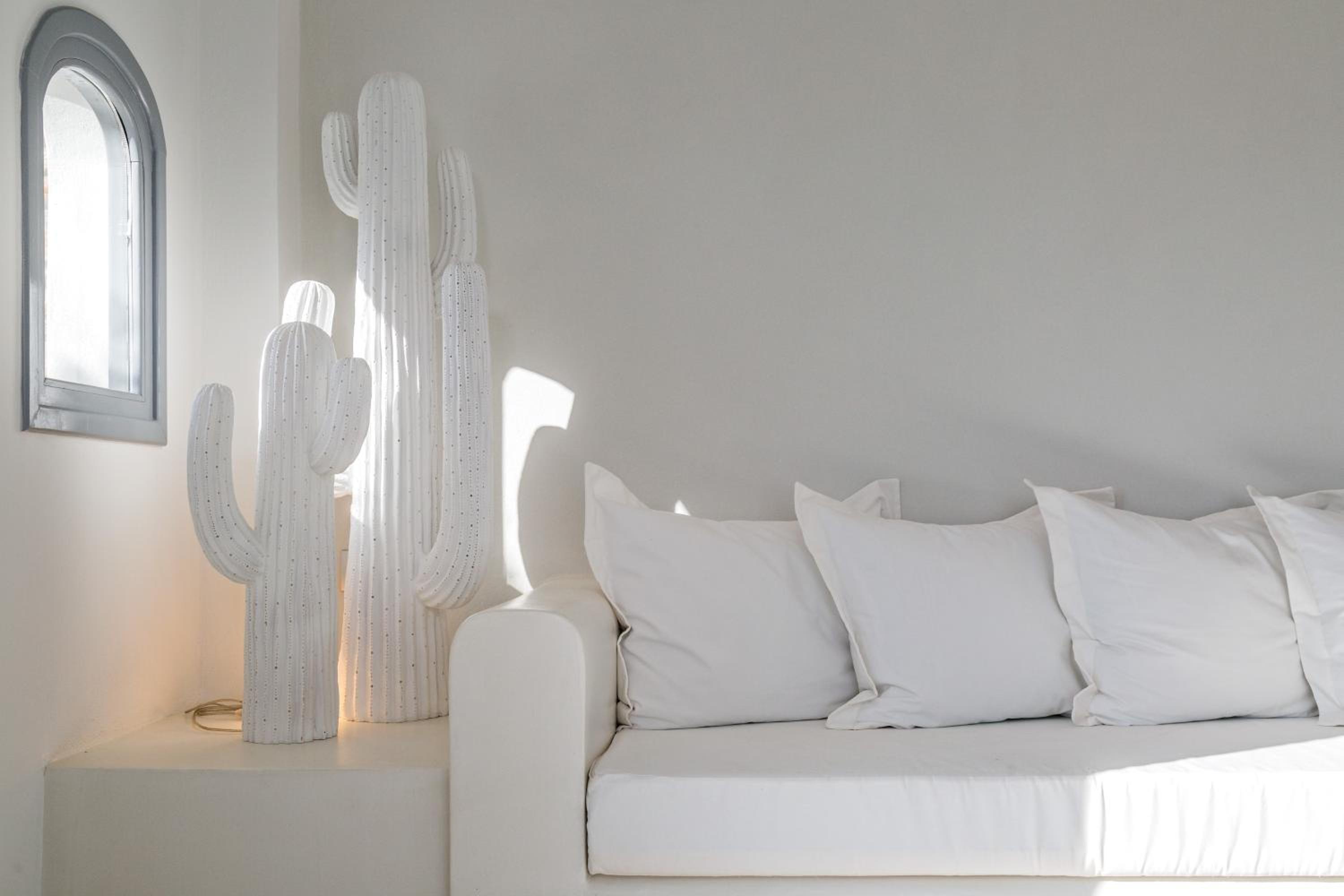 On The Rocks Antiparos photo 5