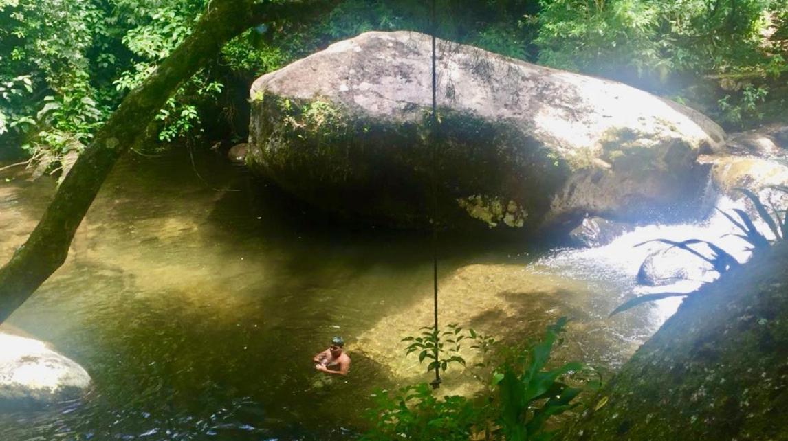 Villa Cachoeira da Rocha