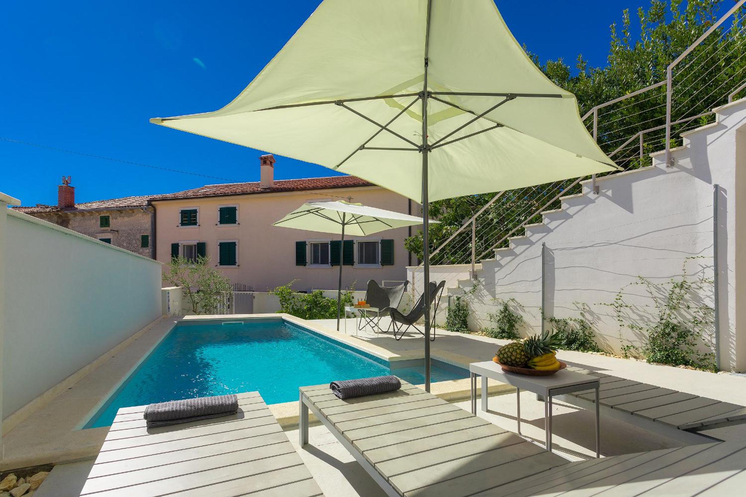 Casa Mia Apartments view 5