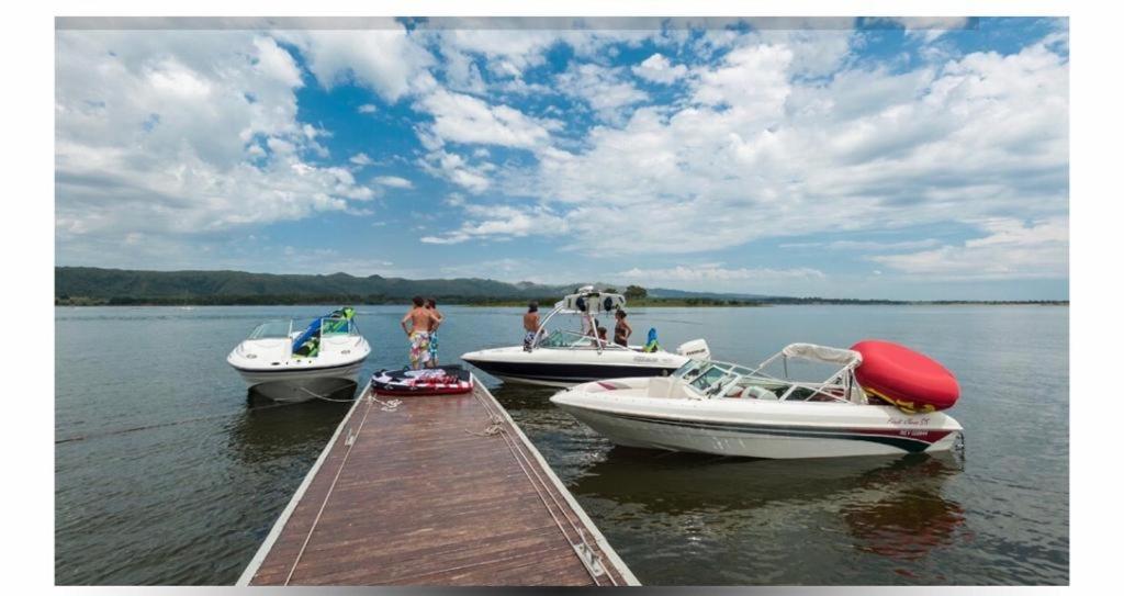 Puerto del Águila Departamentos sobre el Lago - The View Luxury Aparts