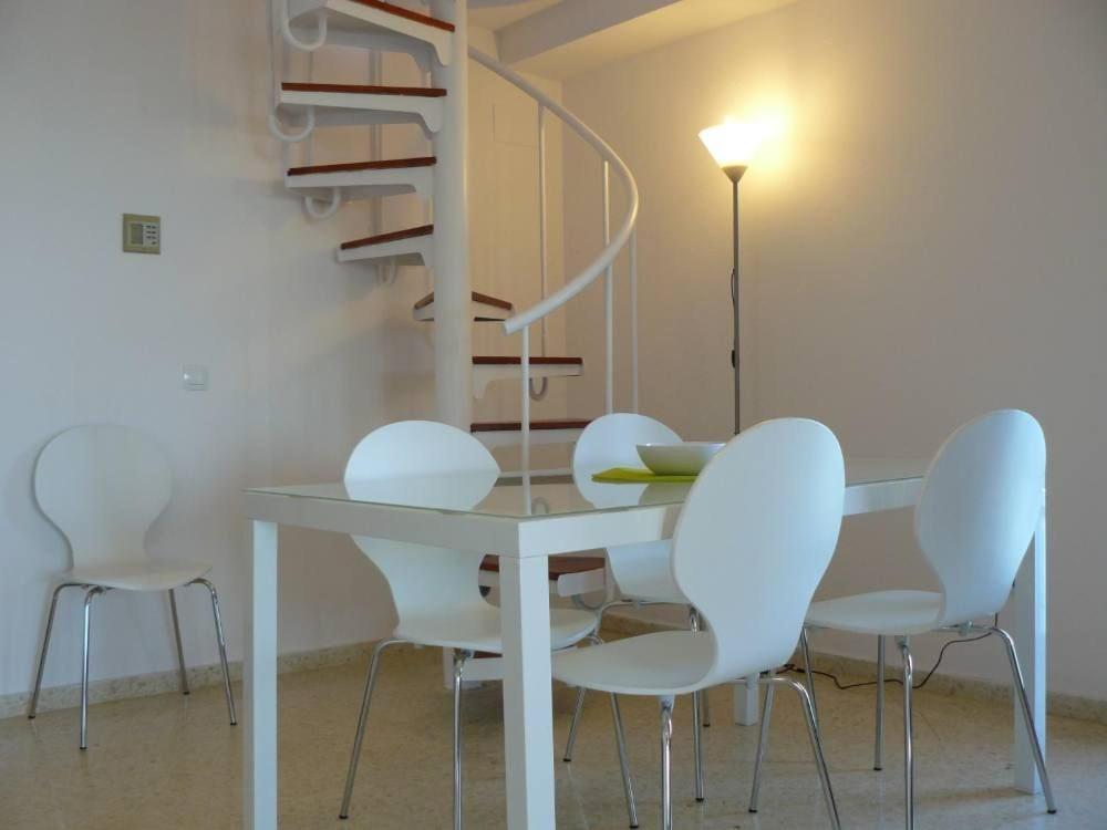 ValenciaBeachHome