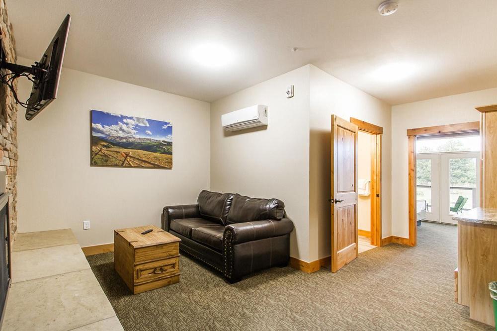 Coyote Mountain Lodge - Property Image 128