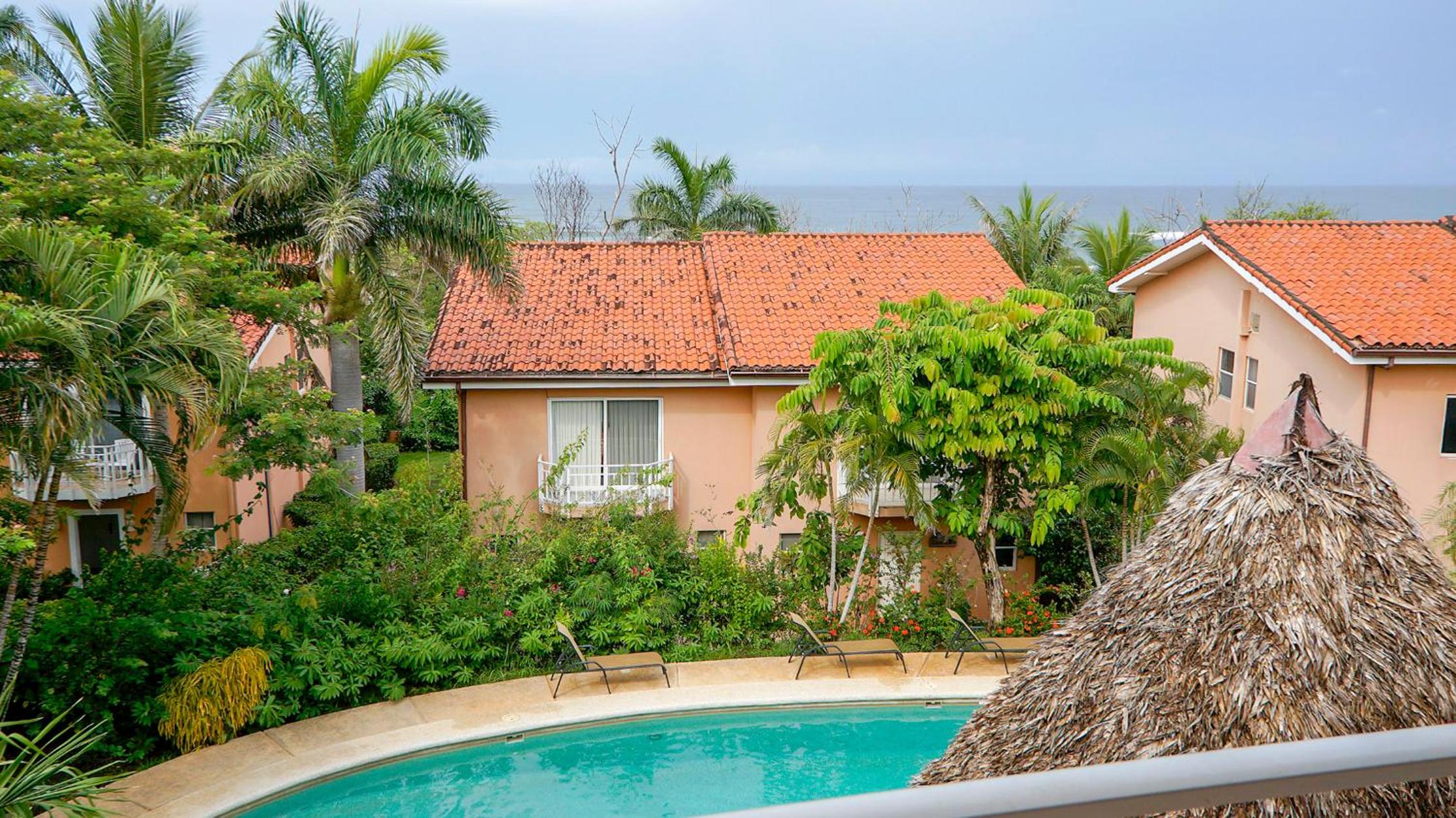 BL10 Bahia Langosta On the Beach 1bed+1bath