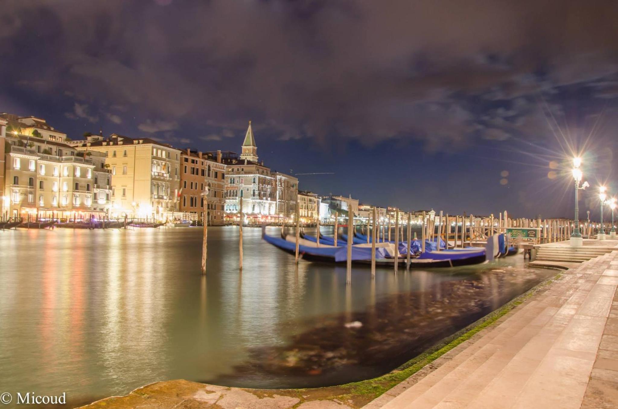 Luxury Venetian Rooms