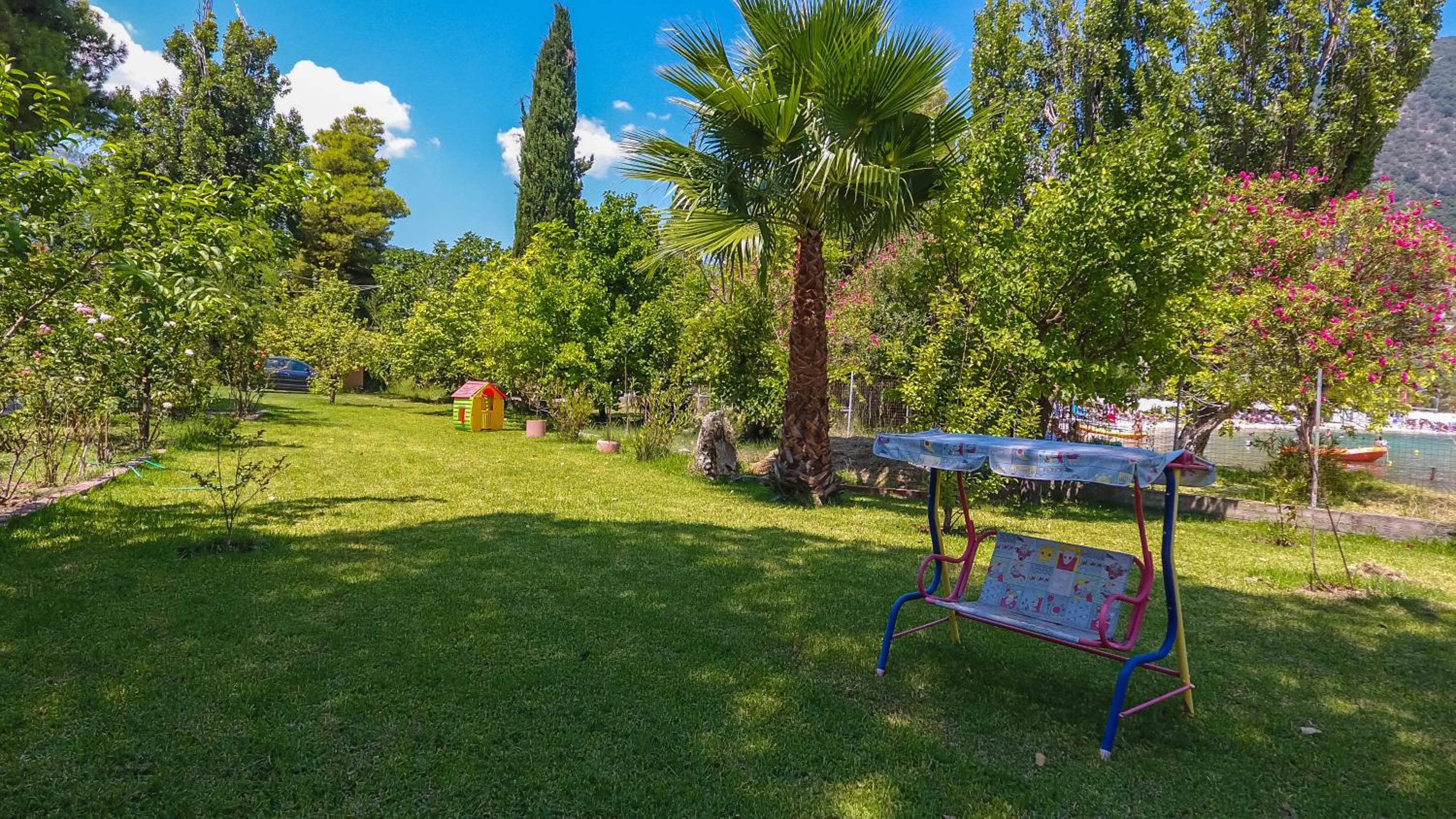 Palmyra Beachfront Studios photo 4