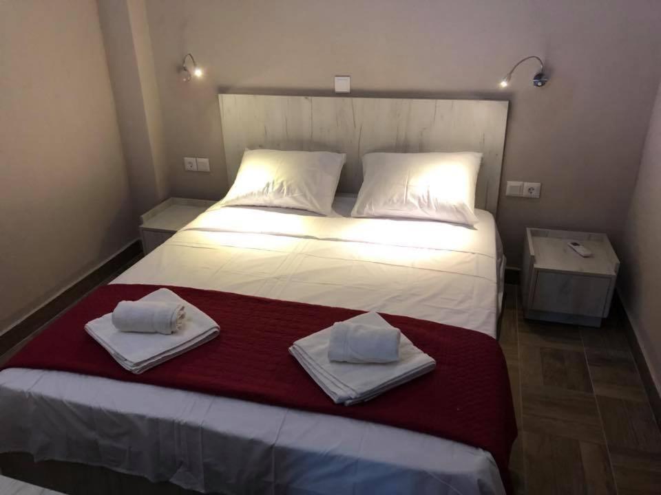 Thealos Rooms