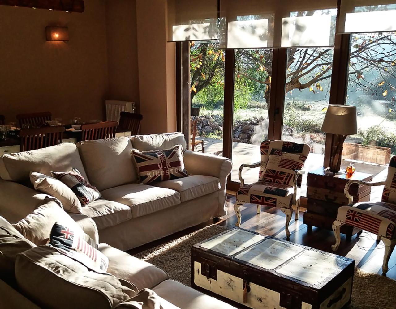 Chalet Coquelicot (Co-cli-co) relax in nature view 3