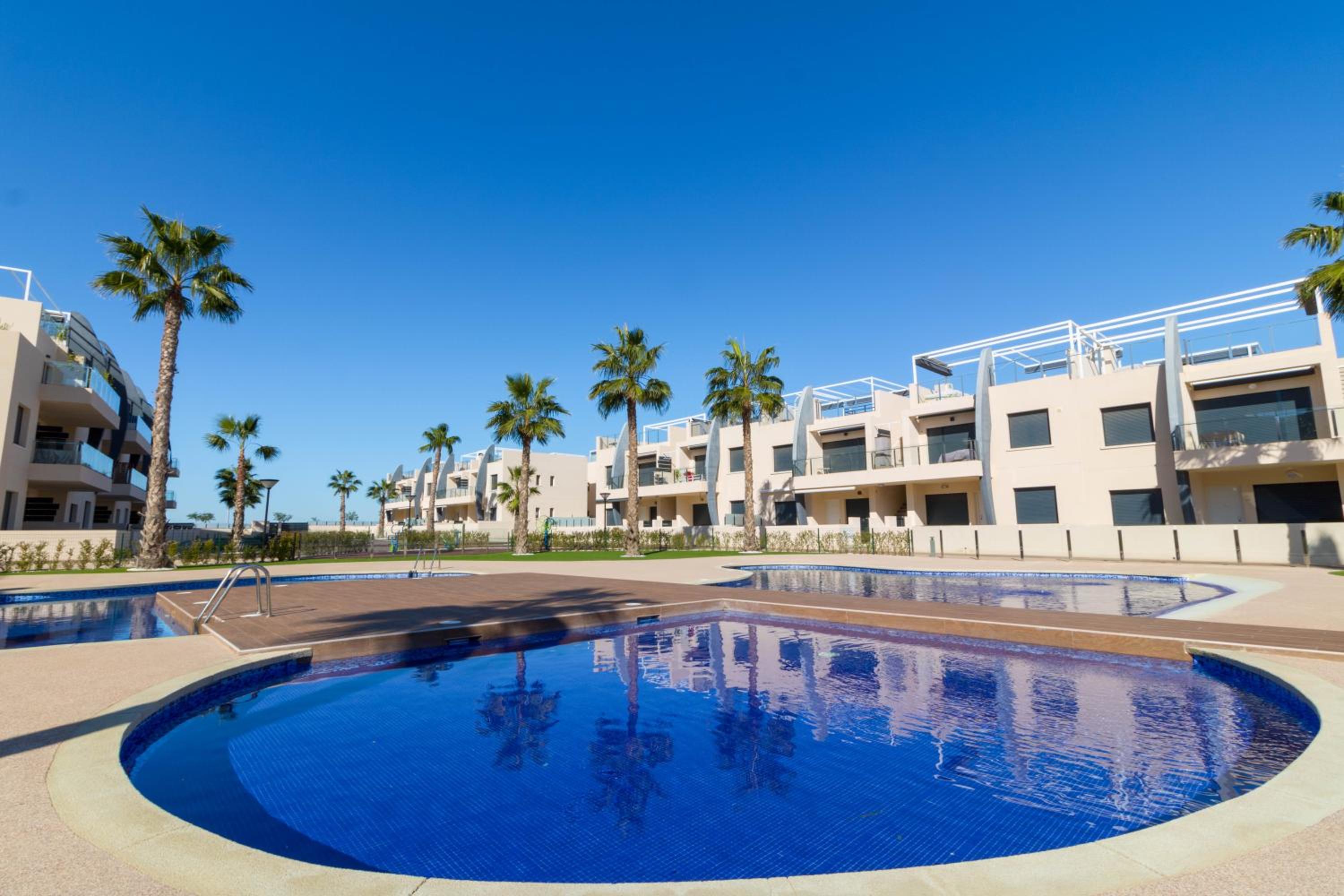 Playa Elisa Bay - Mil Palmeras view 4