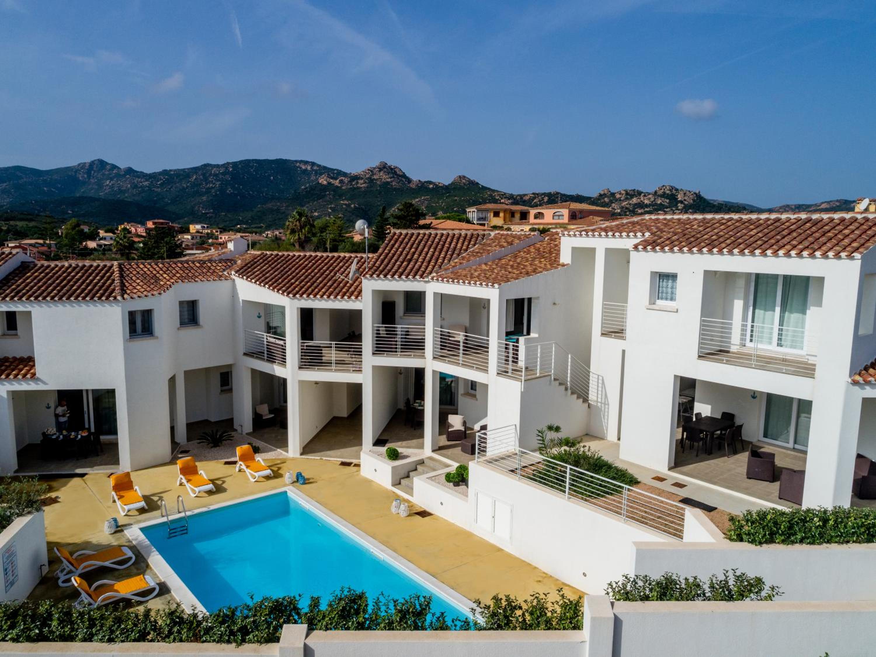 Caneis Apartments view 5