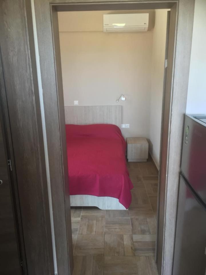 Thealos Rooms