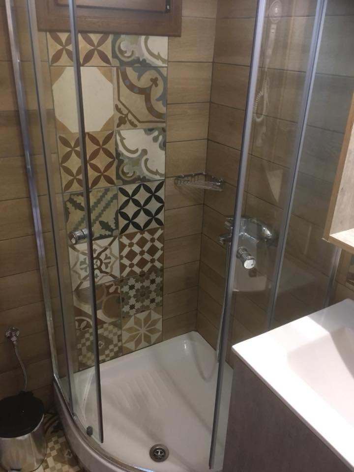 Thealos Rooms