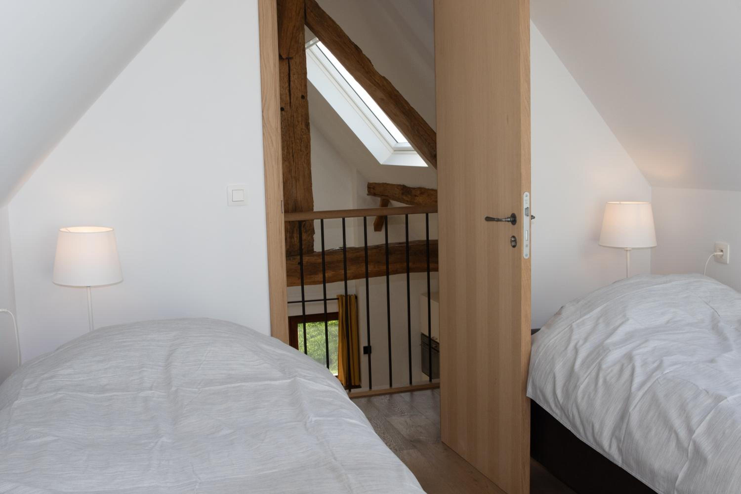 B&B Ferme de Leuze Rustieke Gîtes nabij Durbuy, eigen laadpalen