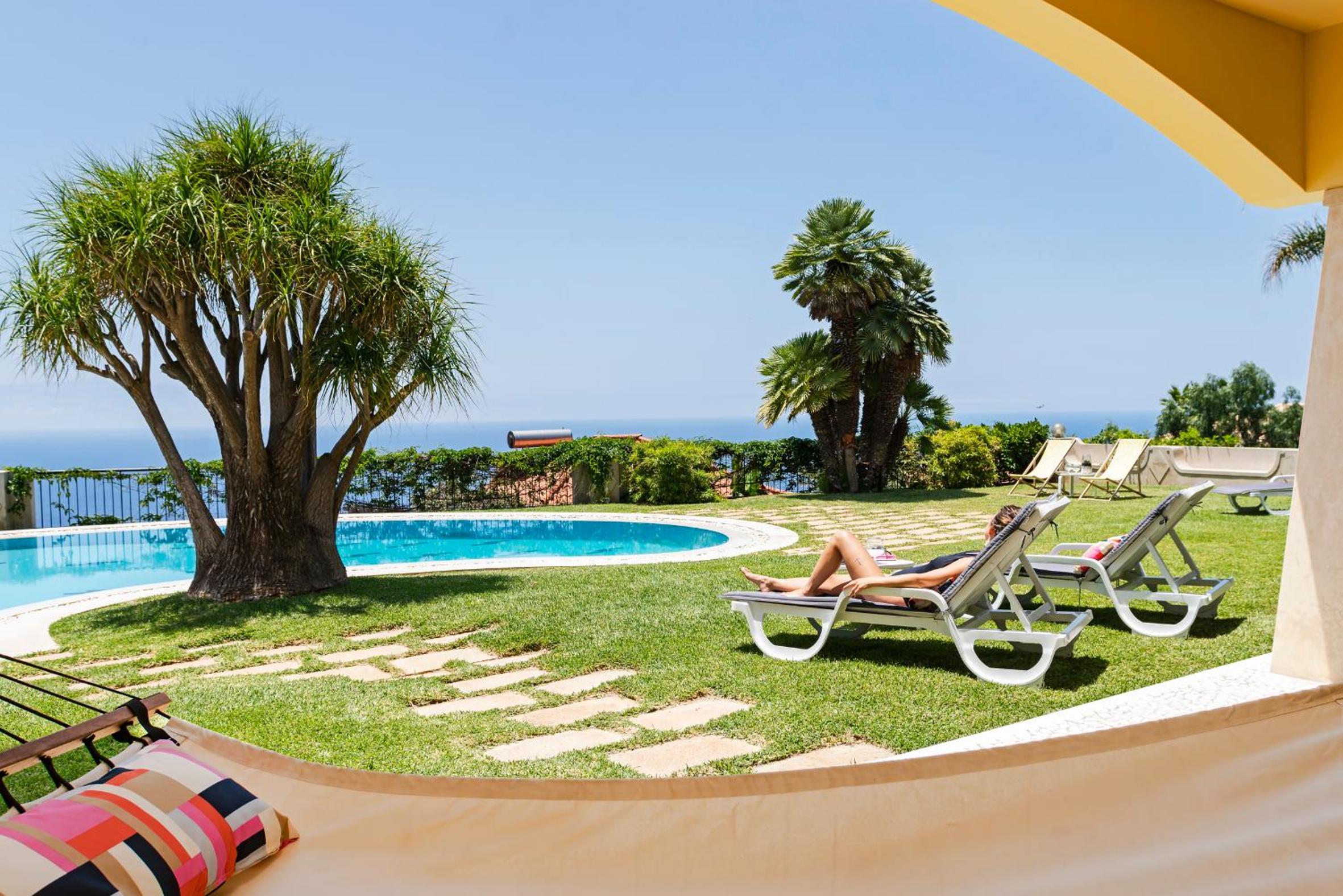 Vila Eucalipto by An Island Apart