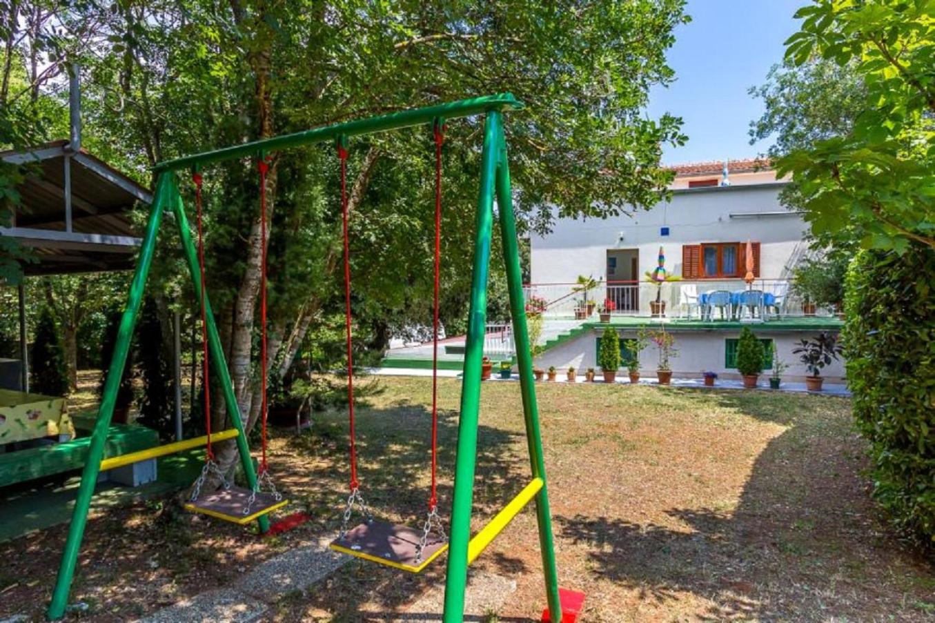 House Cador photo 3