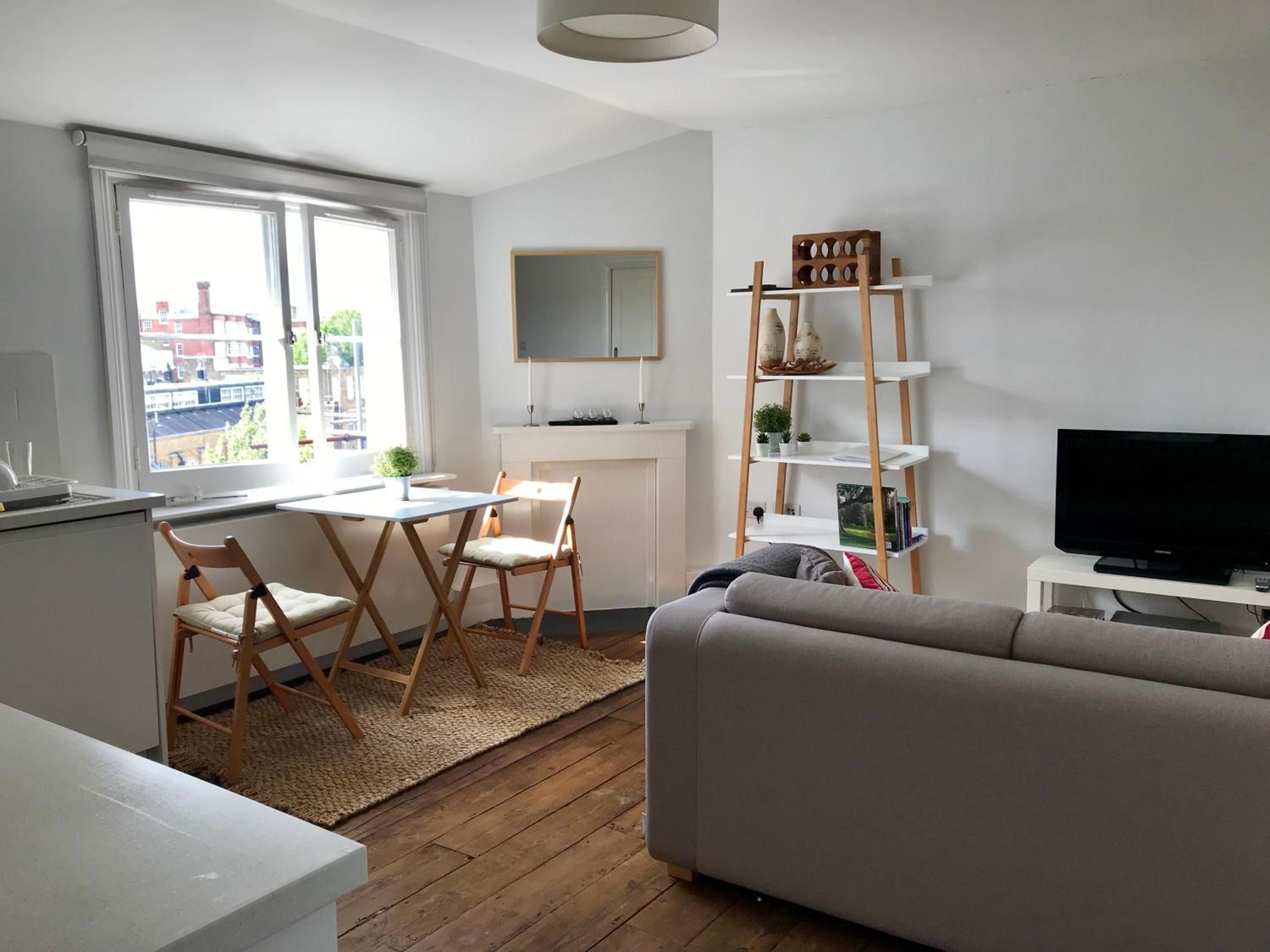Stylish Notting Hill Gate Flat