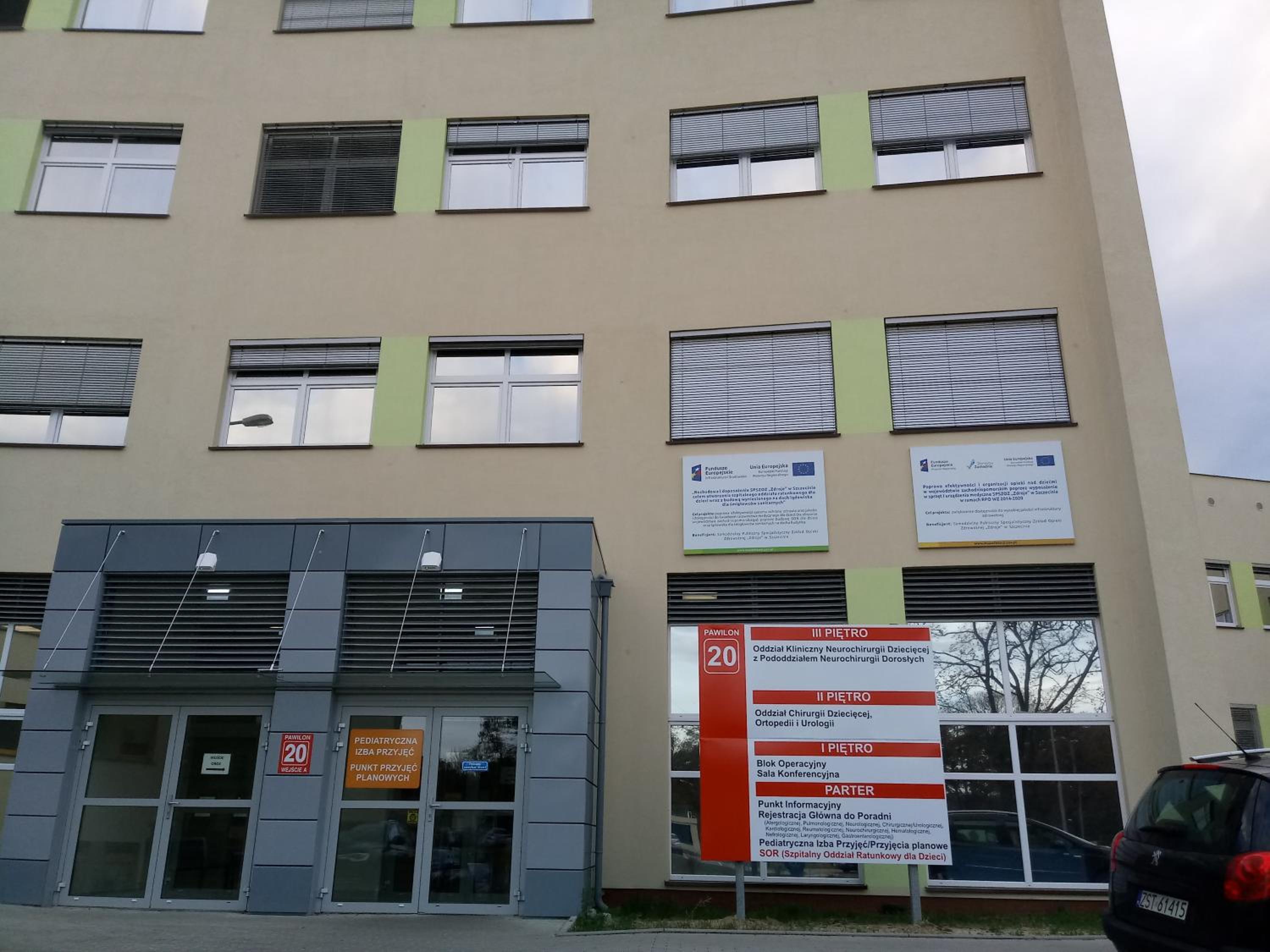 Pomaranczowa Apartment view 2