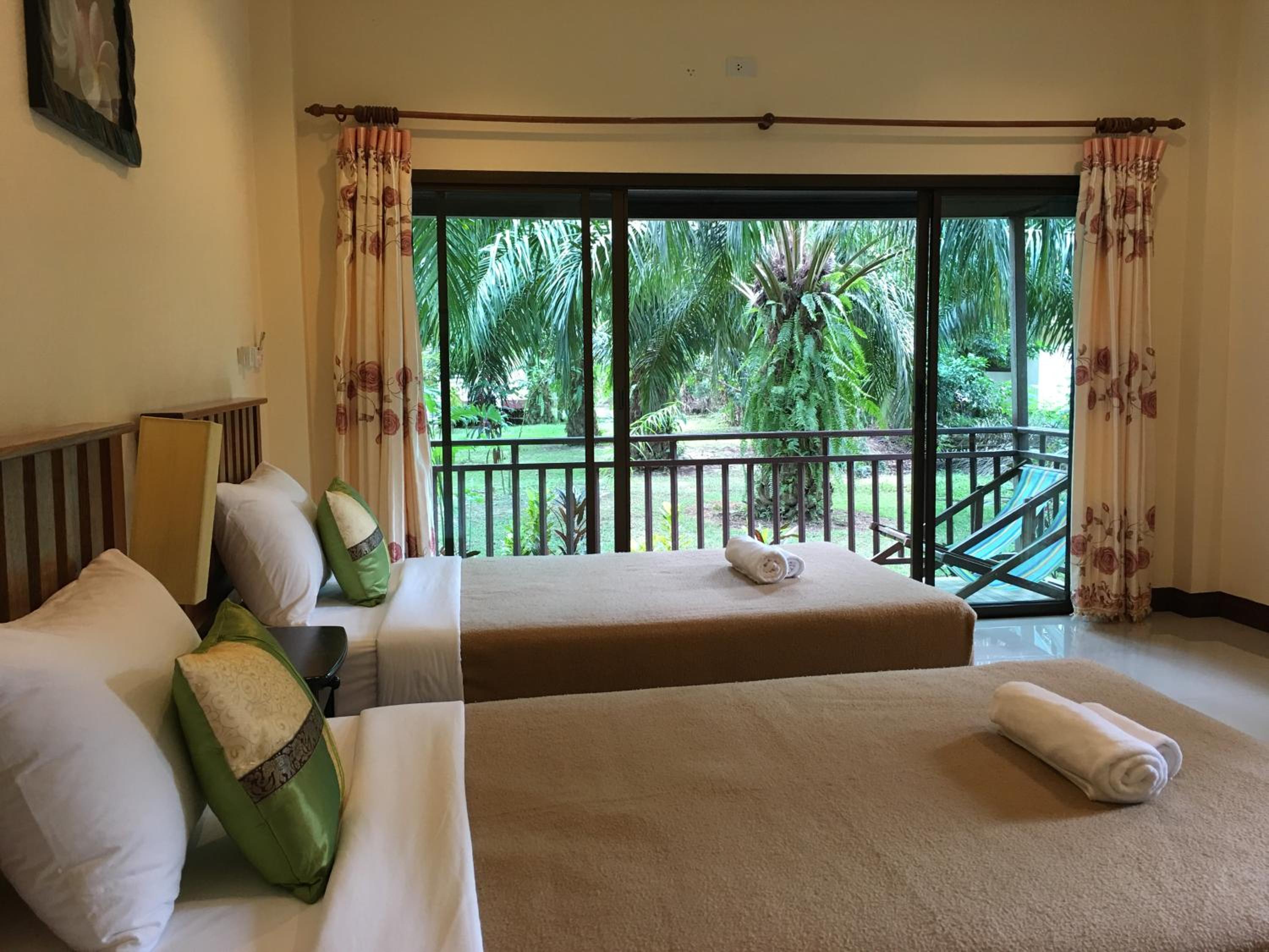 Khao Sok Palm Garden Resort