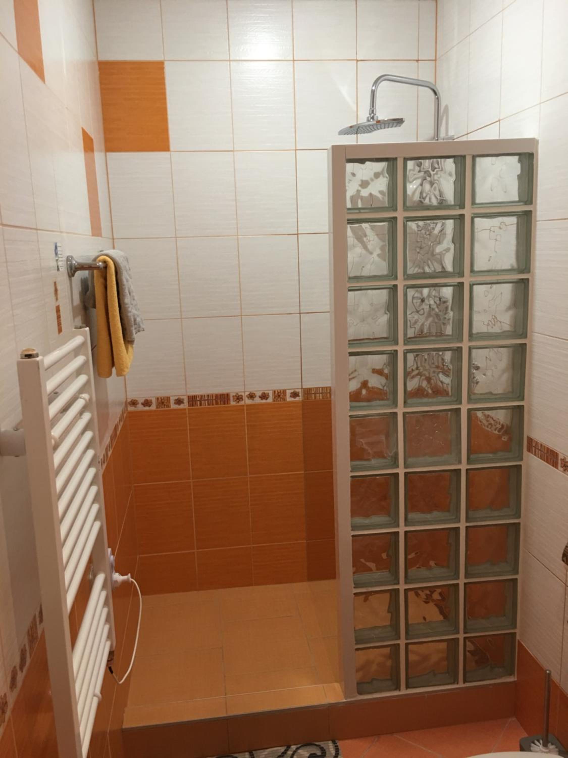 Photo 51