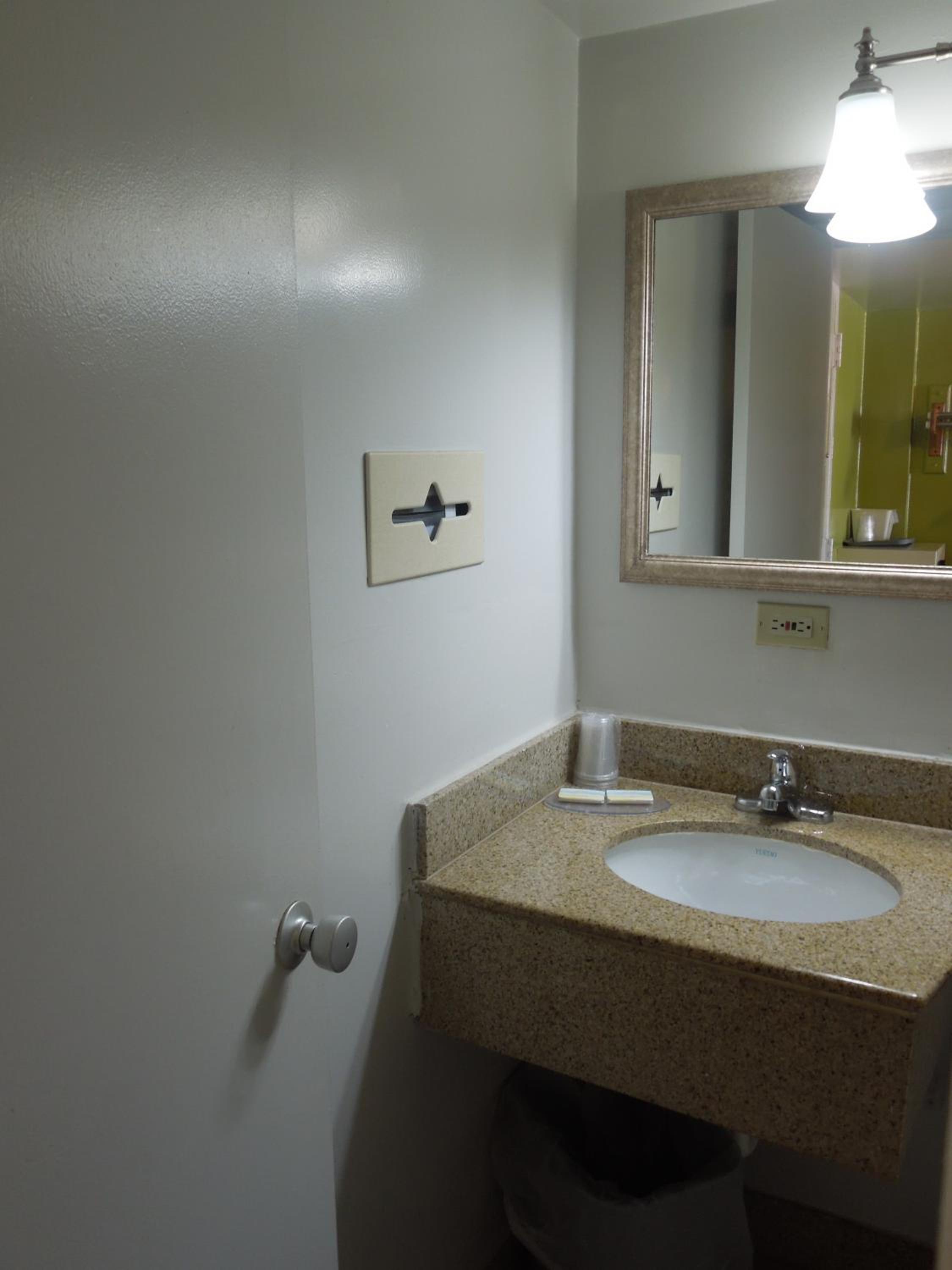 Photo 28