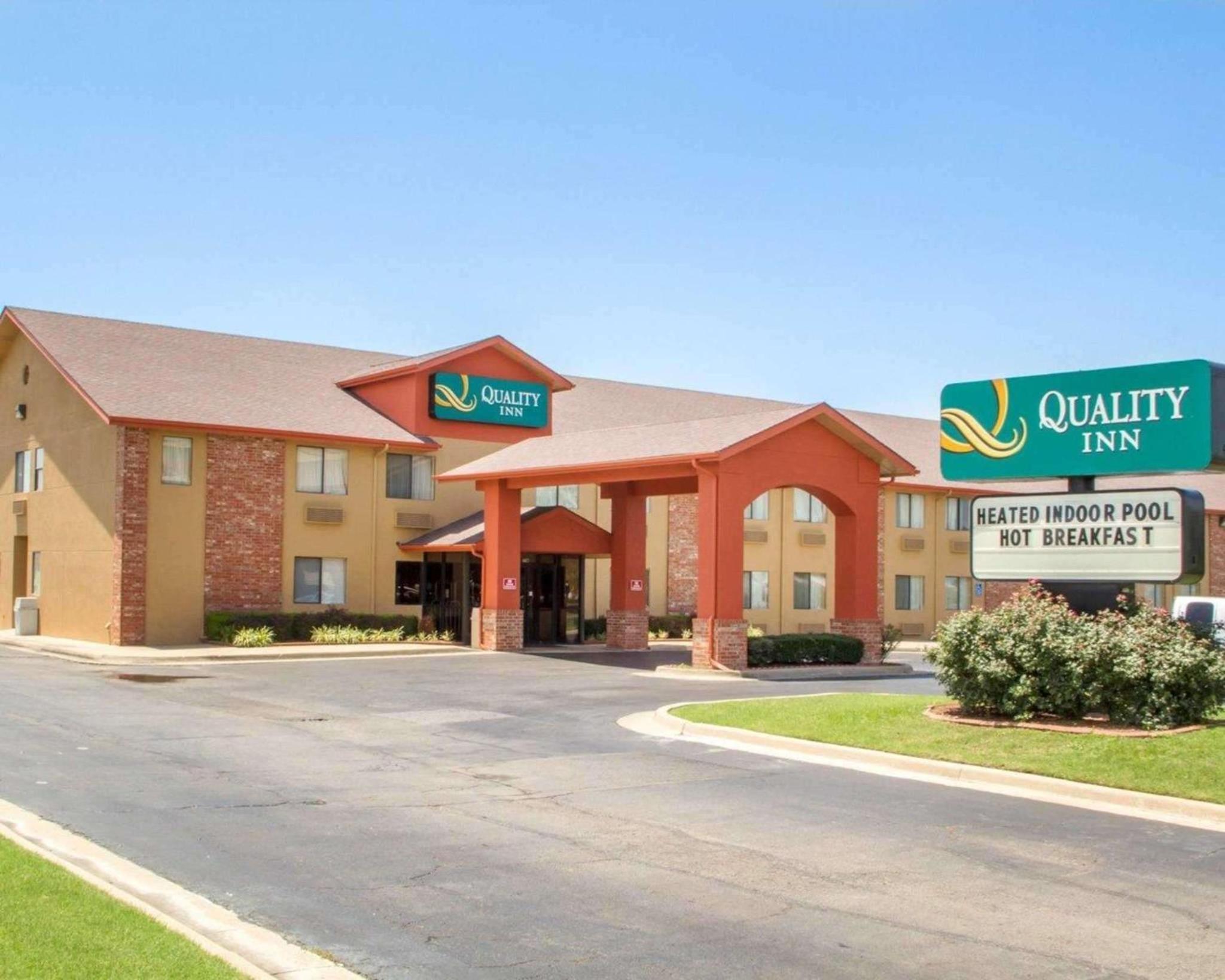 Hotel Quality Inn Broken Arrow - Tulsa - Image 1