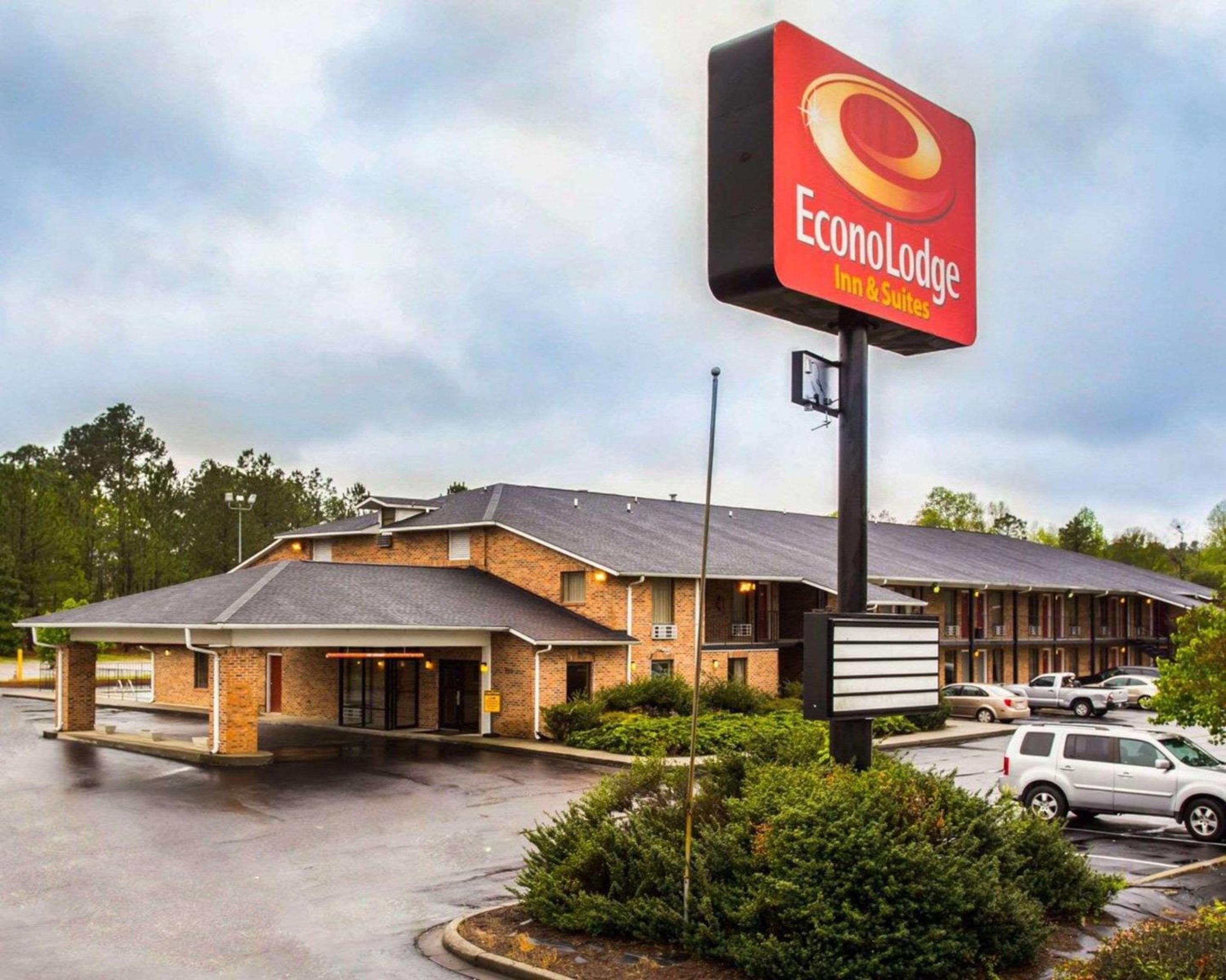 Econo Lodge Inn & Suites Lugoff view 2