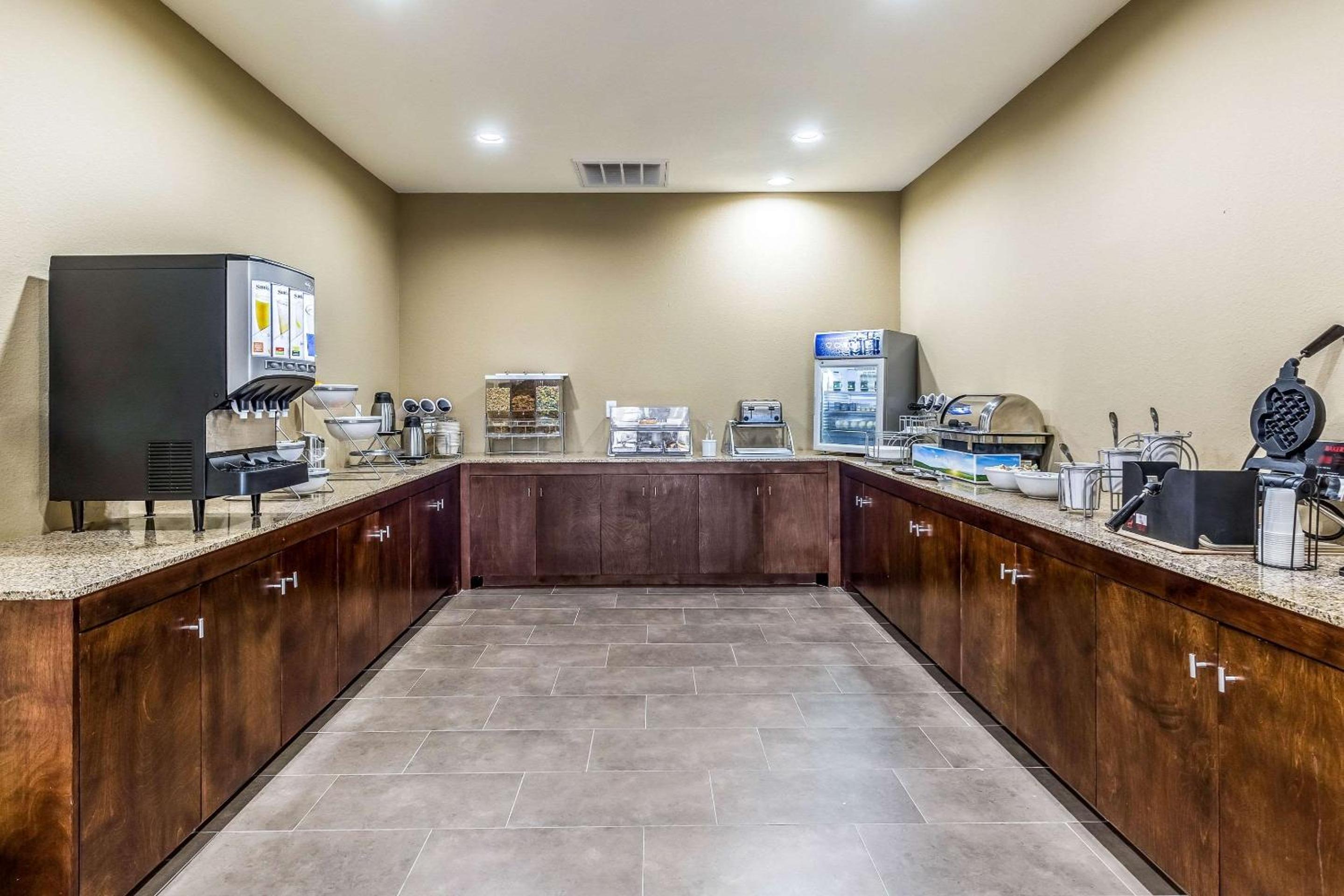 Comfort Suites Channelview - Houston East