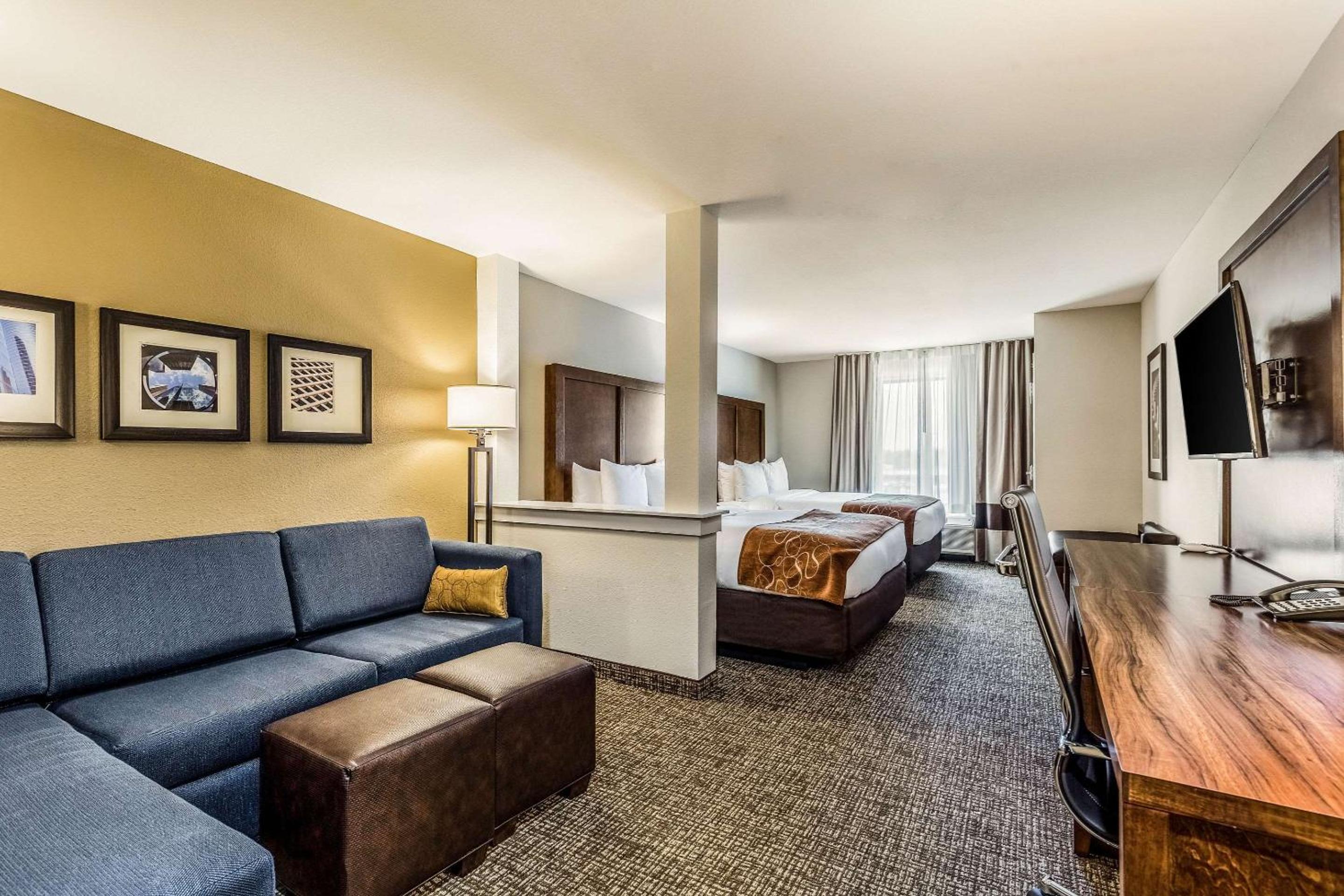 Comfort Suites Channelview - Houston East